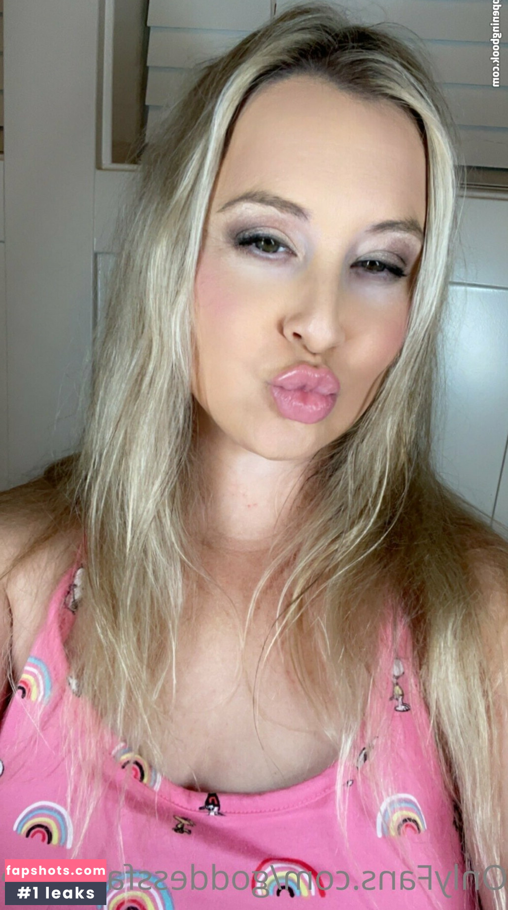 goddessfartsfree gallery photo #11