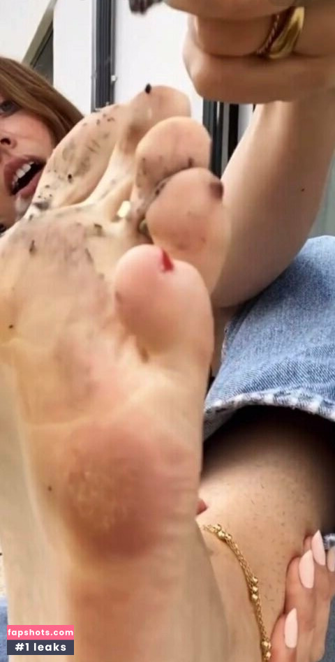 goddessgigantic gallery photo #12