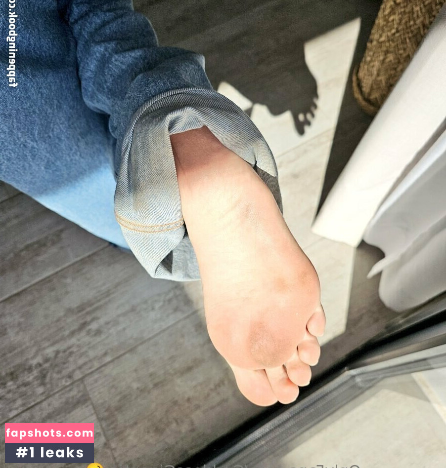 goddessgigantic gallery photo #16