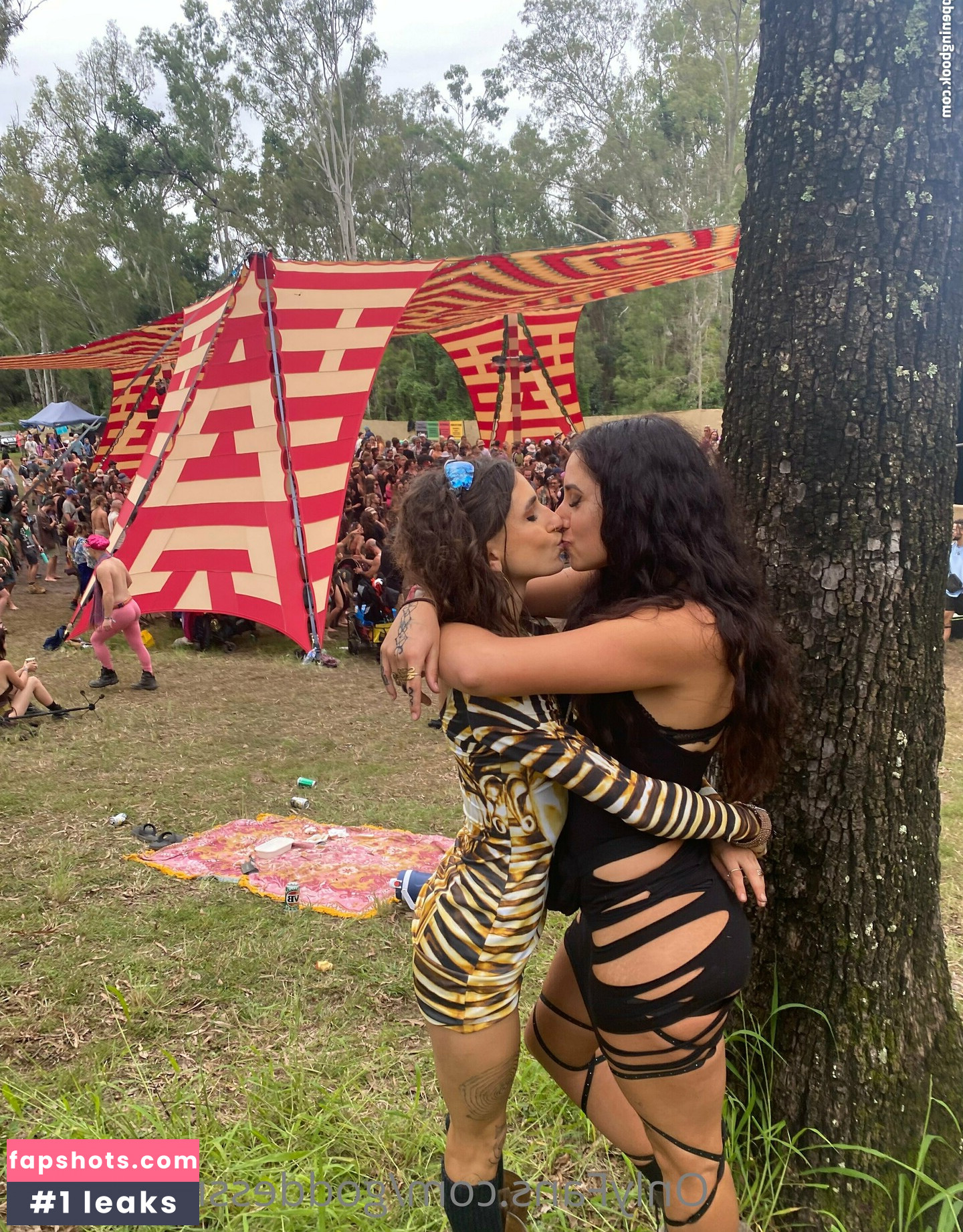 Goddessmaterial1 Nude Leaks OnlyFans Photos #51 - Fapshots