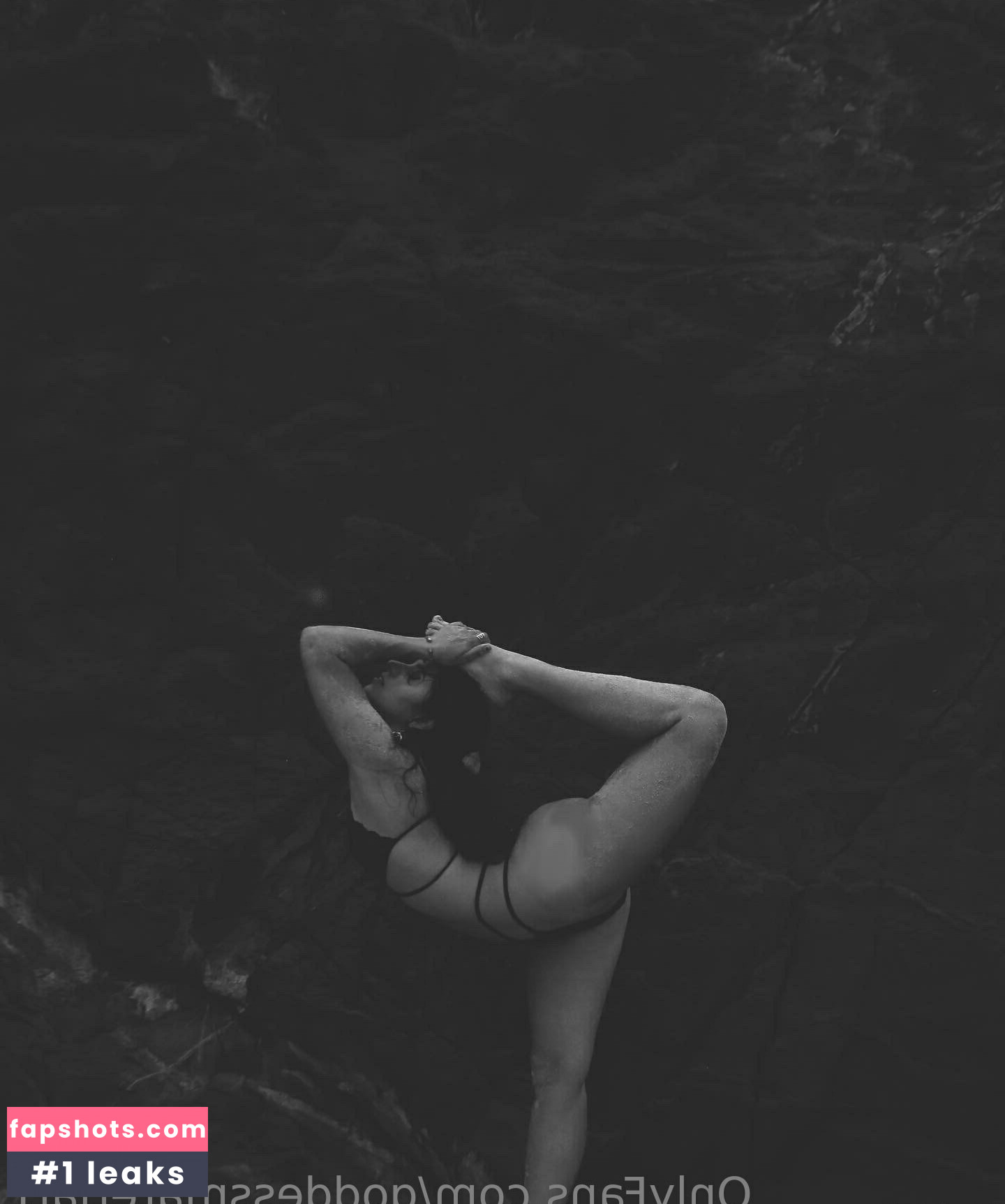 Goddessmaterial1 Nude Leaks OnlyFans Photos #58 - Fapshots