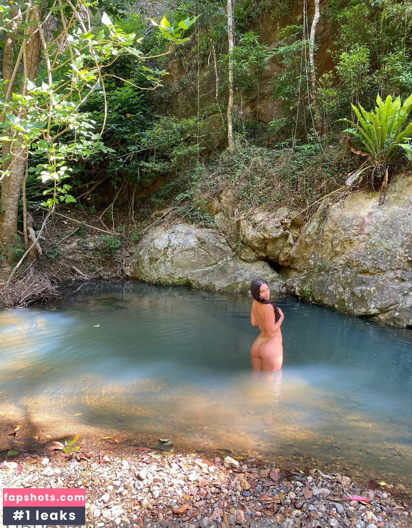 Goddessmaterial1 Nude Leaks OnlyFans Photos #59 - Fapshots