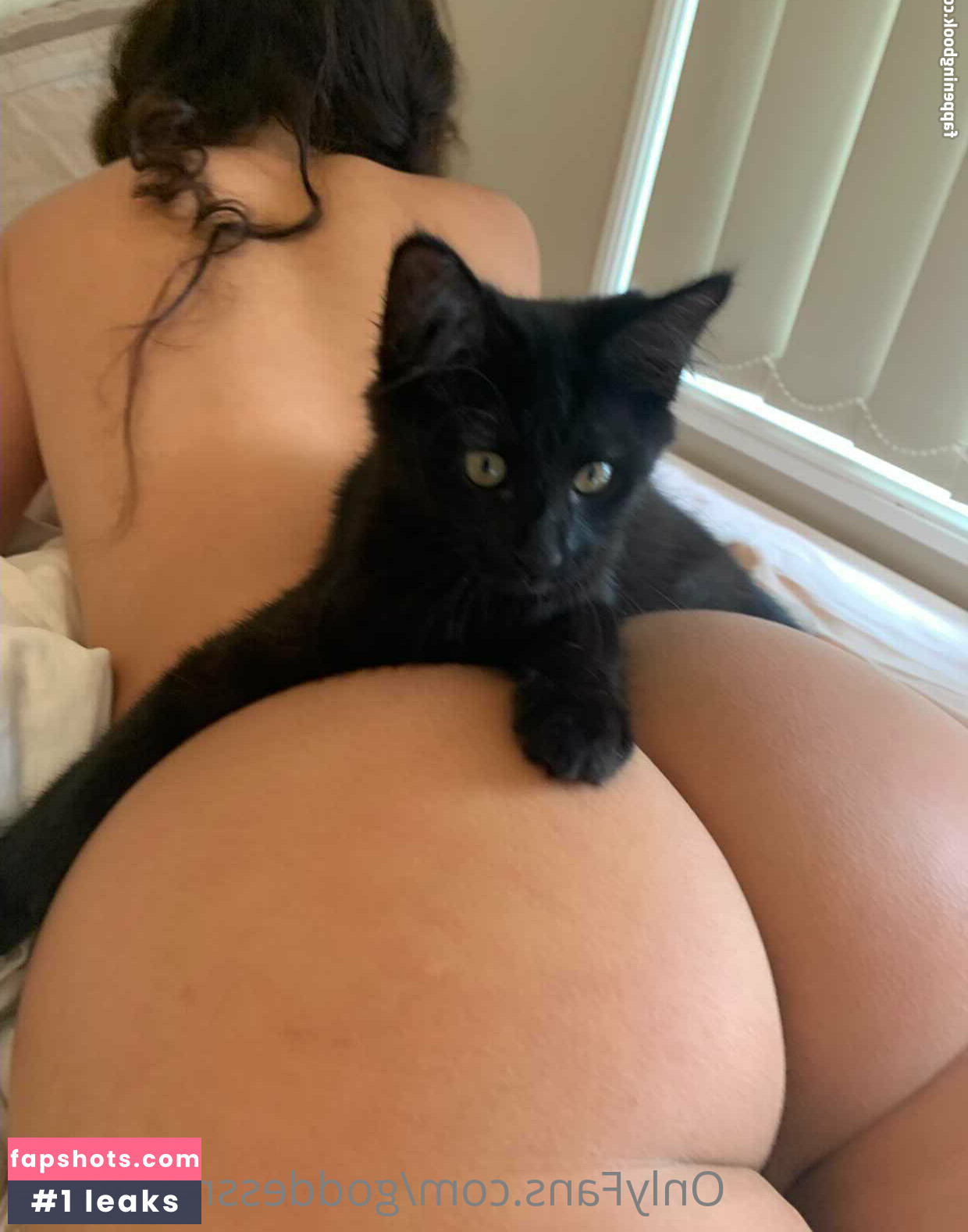 Goddessmaterial1 Nude Leaks OnlyFans Photos #75 - Fapshots