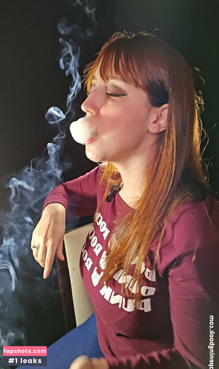 goddessofsmoke Nahé úniky fotek pouze od fanoušků #5 - Fapshots