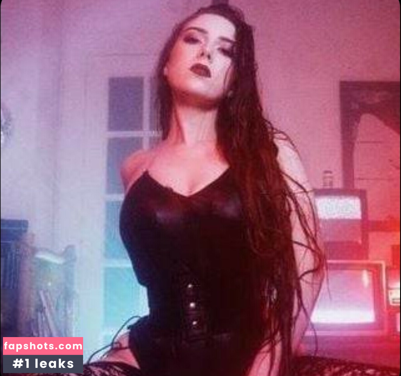 Godheadtestified nude babe gallery