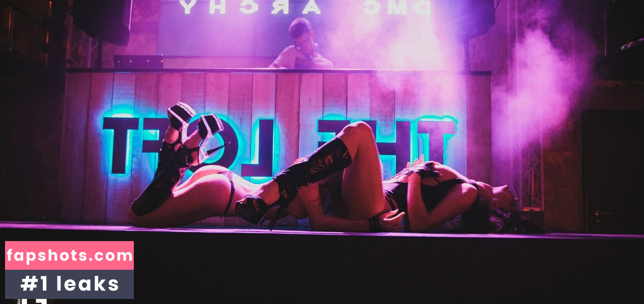 Gogo Stripper gallery photo #427