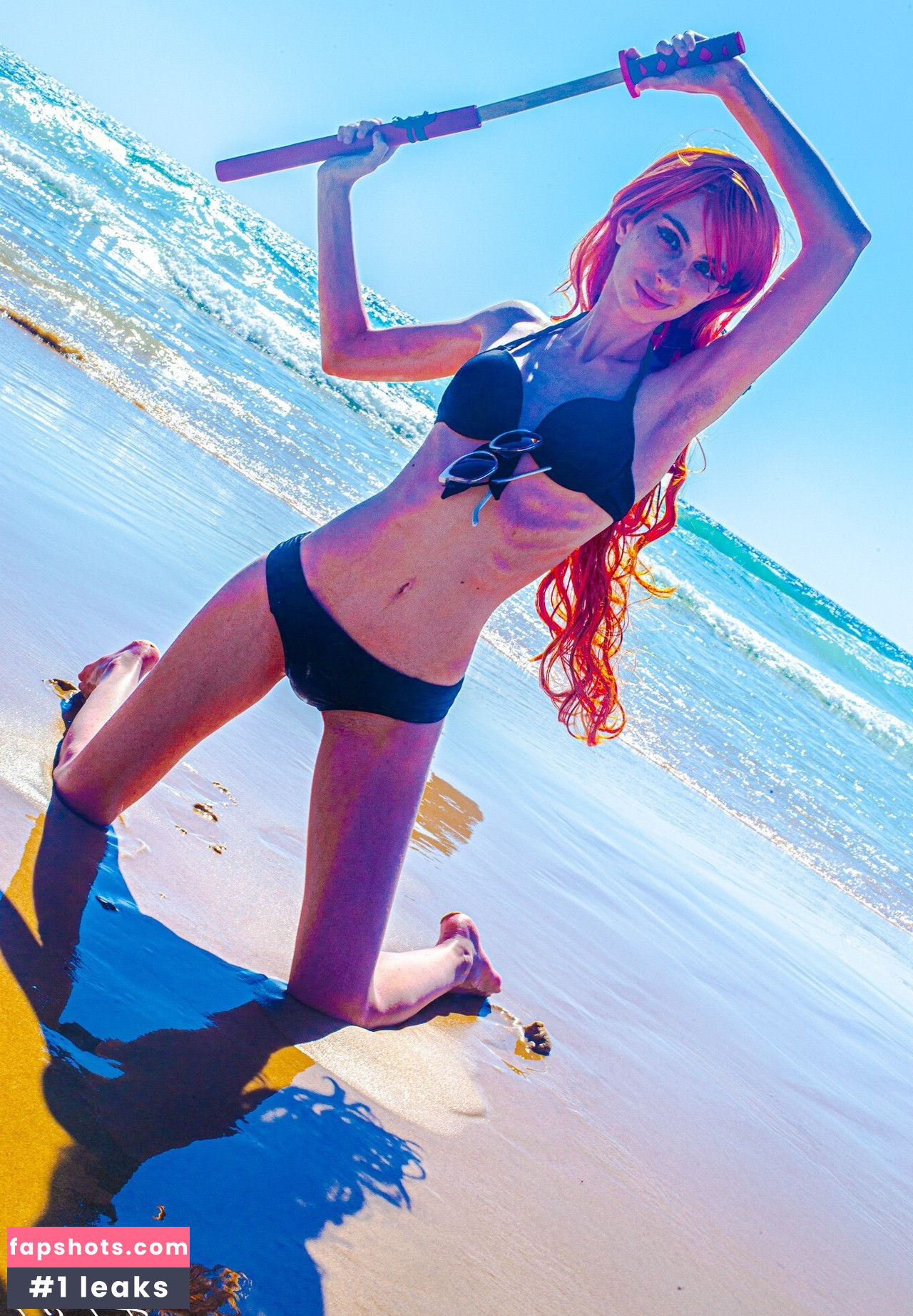 GoldBerry nude babe gallery