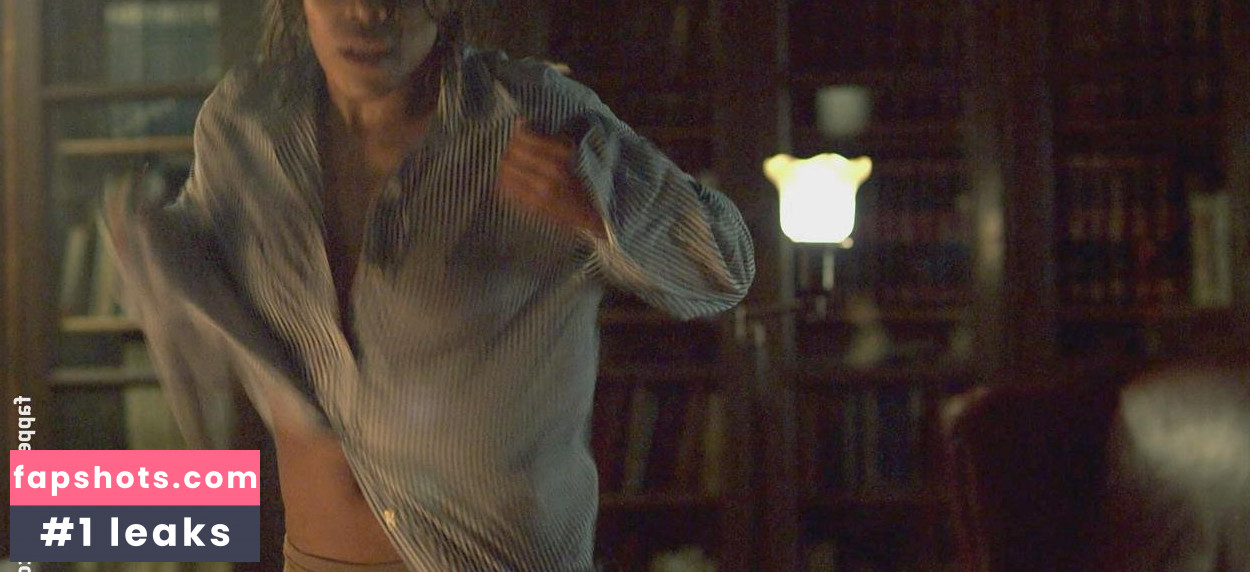 Golden Brooks gallery photo #5