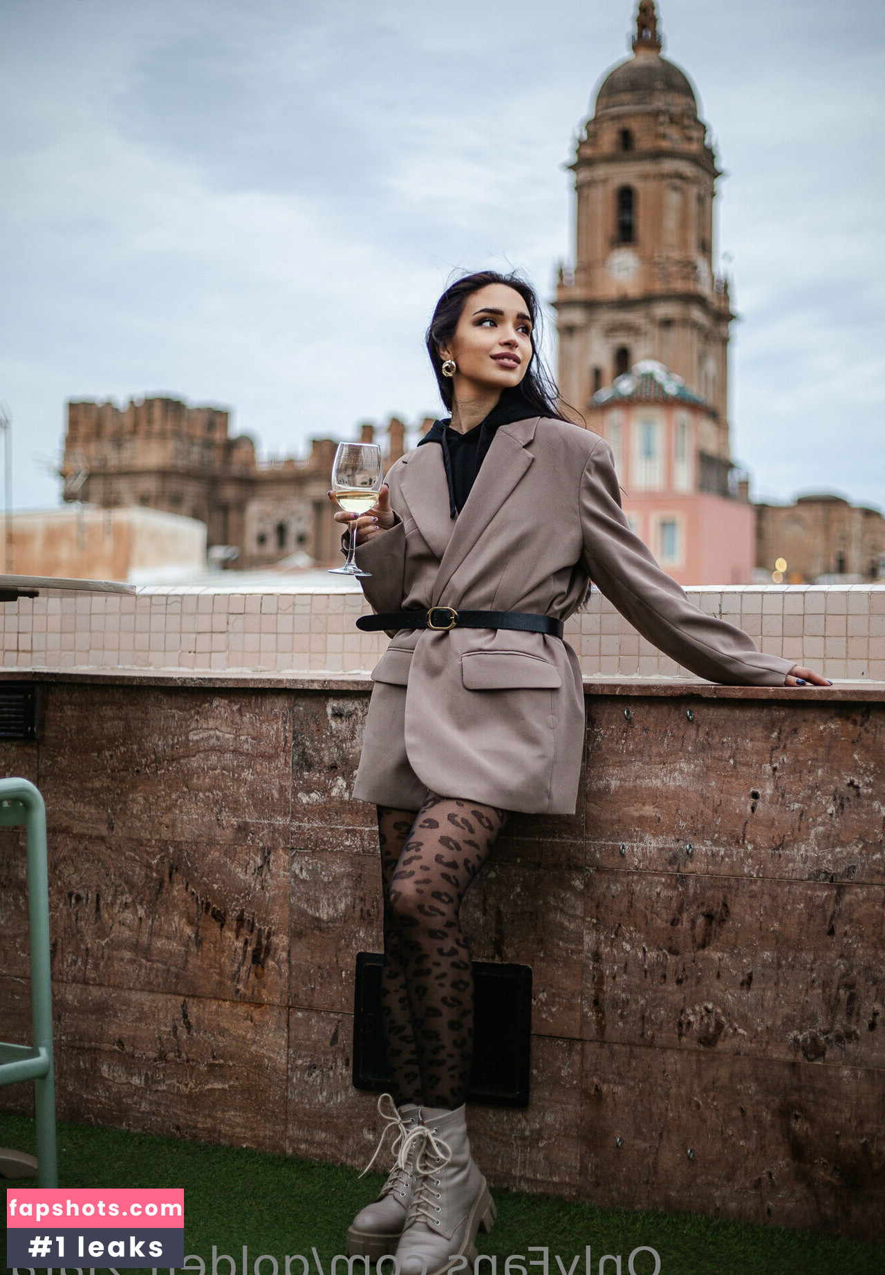 golden_zlata gallery photo #74