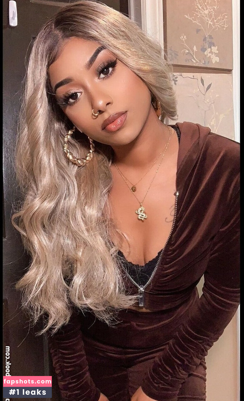 goldengoddess17 nude babe gallery