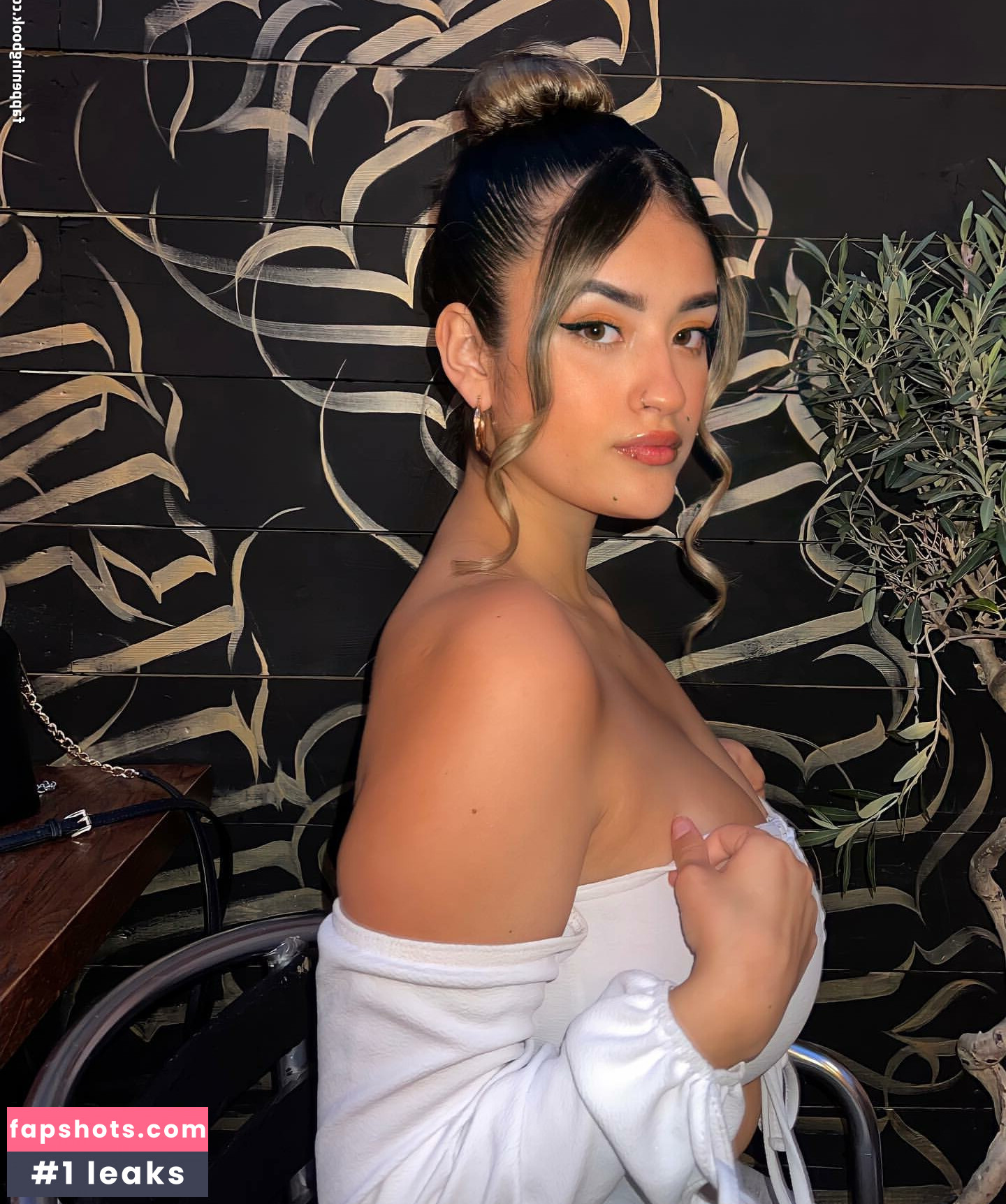 Goldensugaarr gallery photo #6