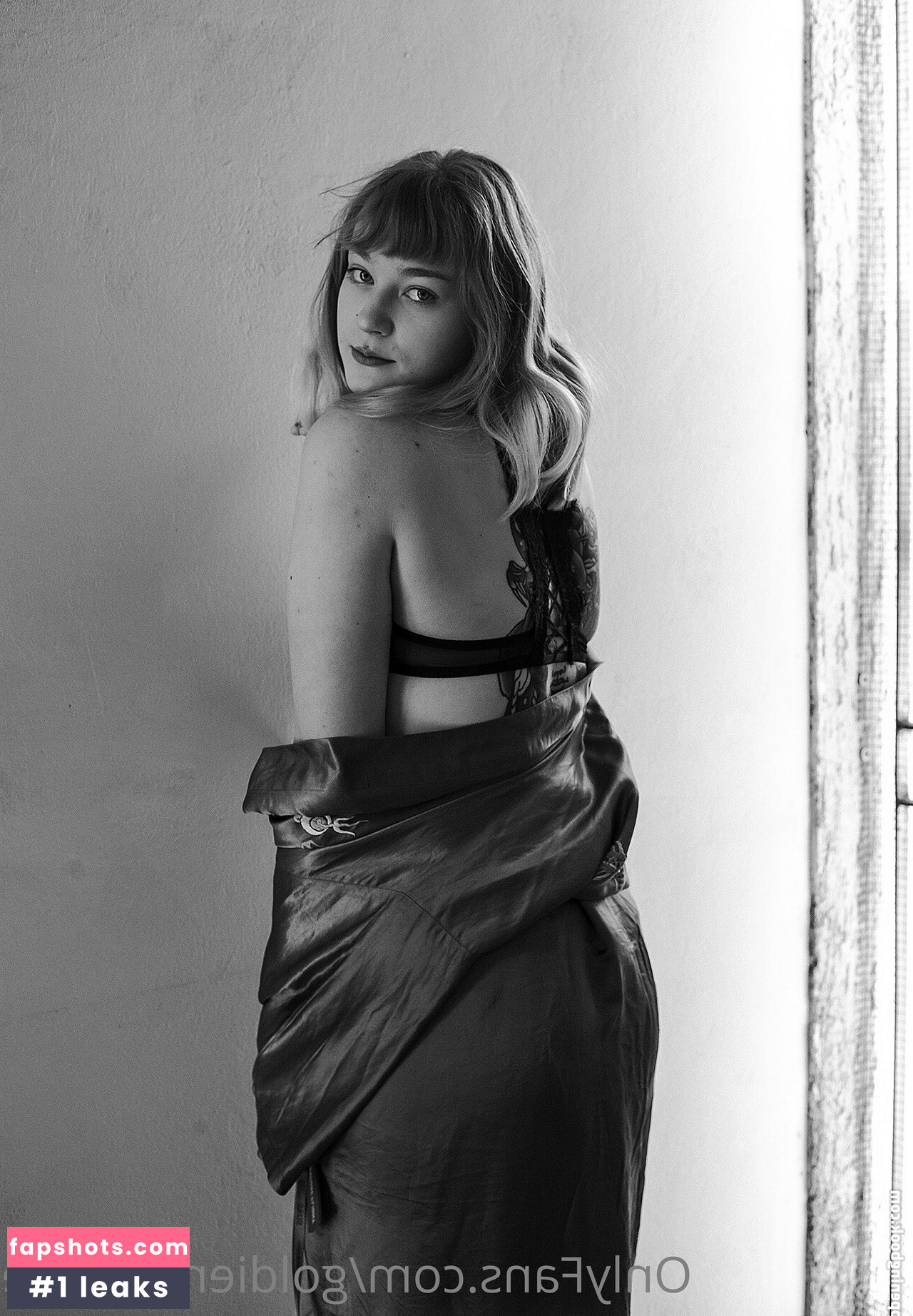 goldiemonique Filtración Desnuda OnlyFans Foto #4 - Fapshots