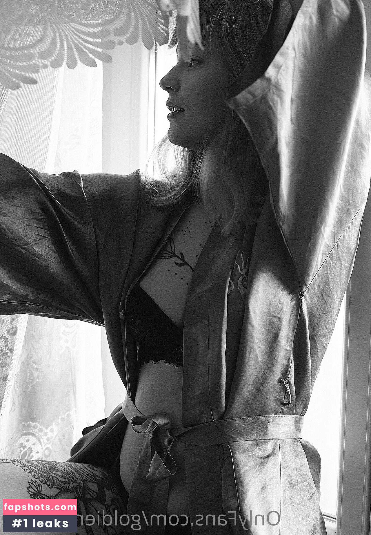 goldiemonique Filtración Desnuda OnlyFans Foto #7 - Fapshots