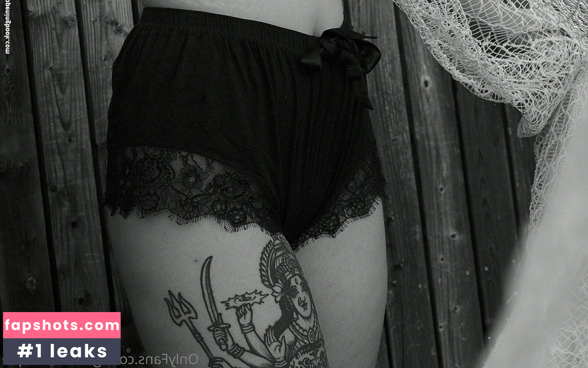 goldiemonique Filtración Desnuda OnlyFans Foto #8 - Fapshots