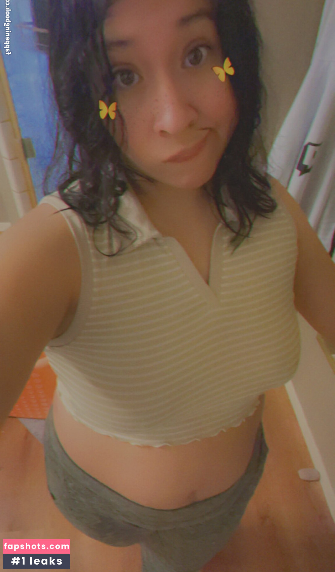 GoldnPersephone gallery photo #9