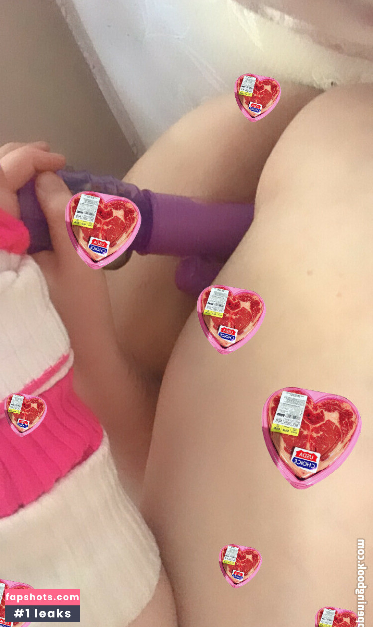 Gomi Kukara gallery photo #9