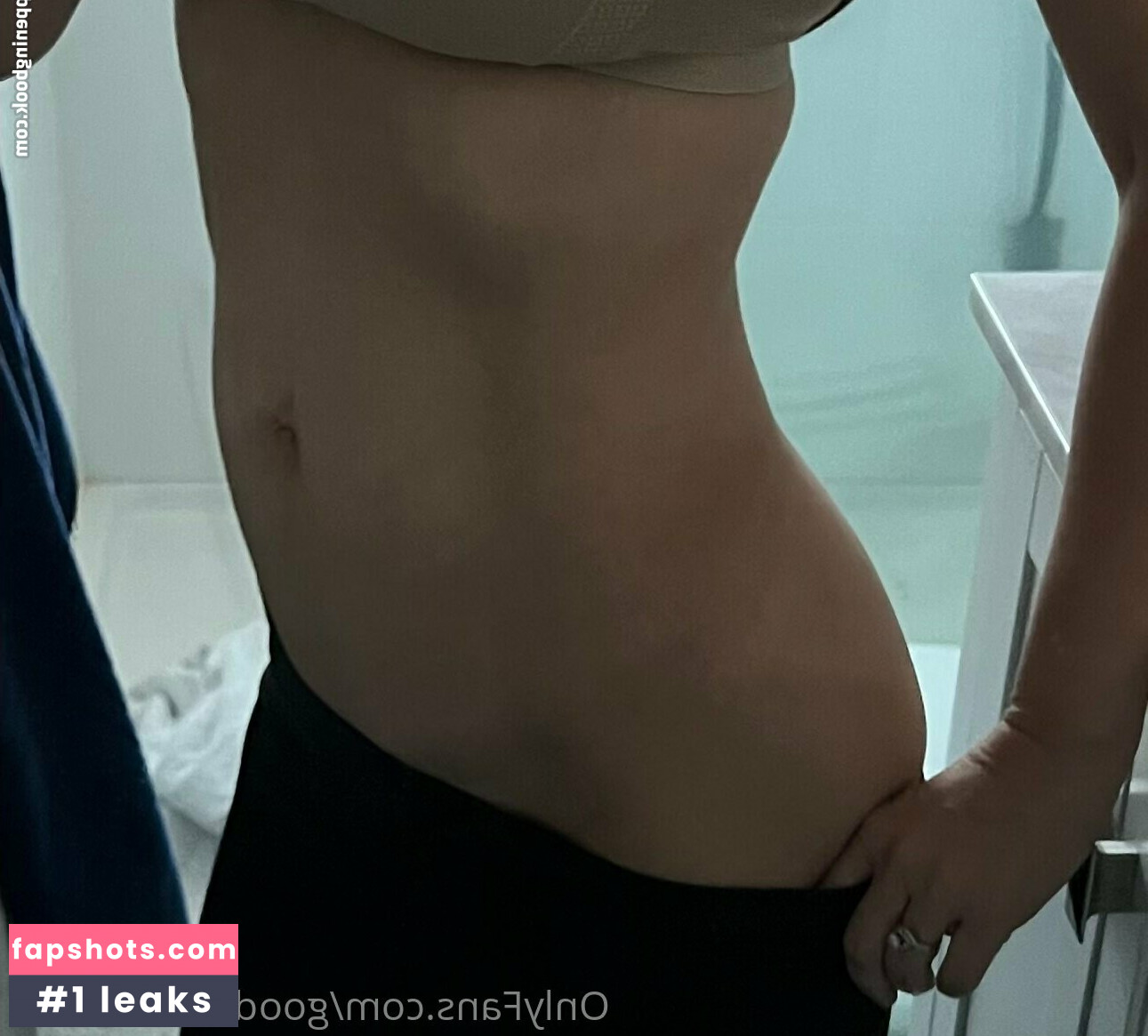 goodwifeathome Nude Leaks OnlyFans Photos #7 - LeakJerk