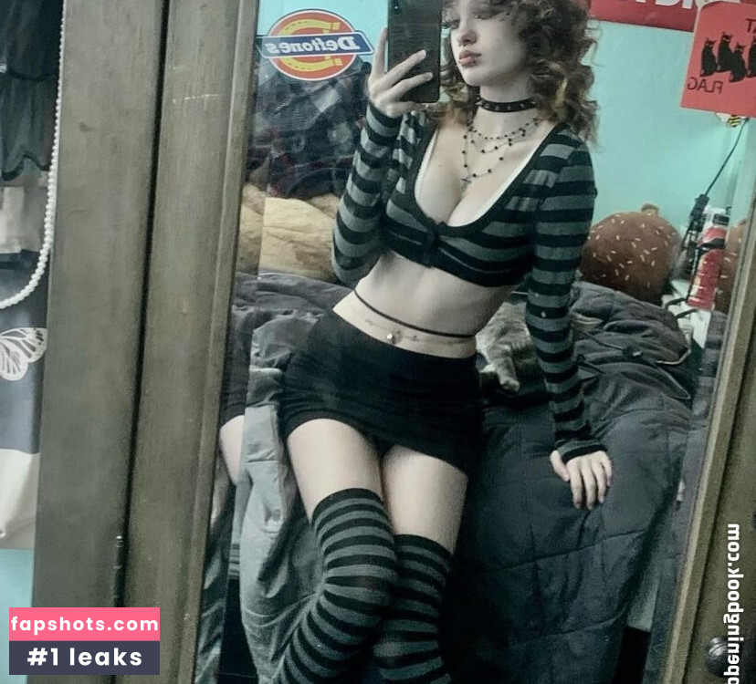 goth_queen_os gallery photo #5