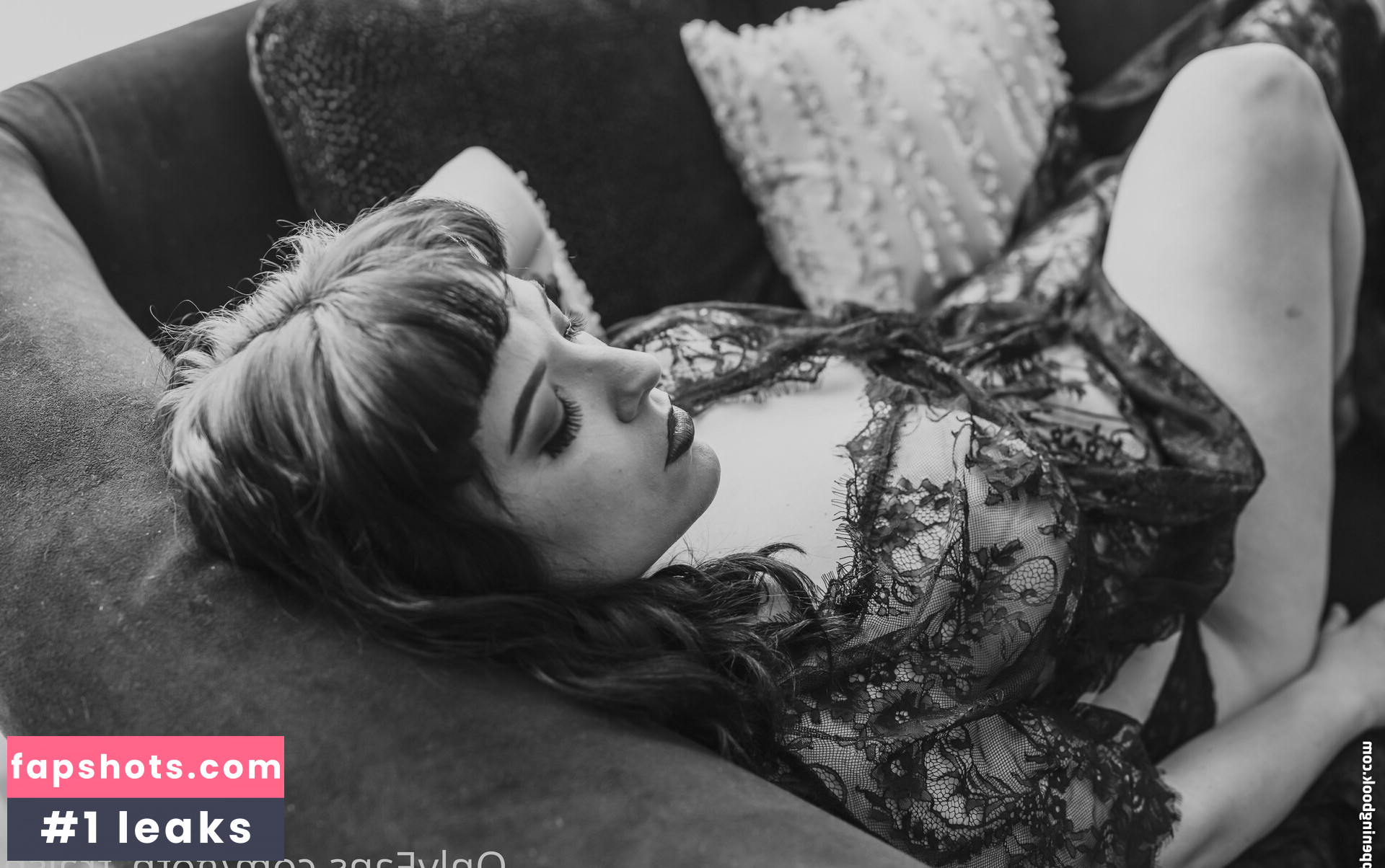 goth_traish gallery photo #21