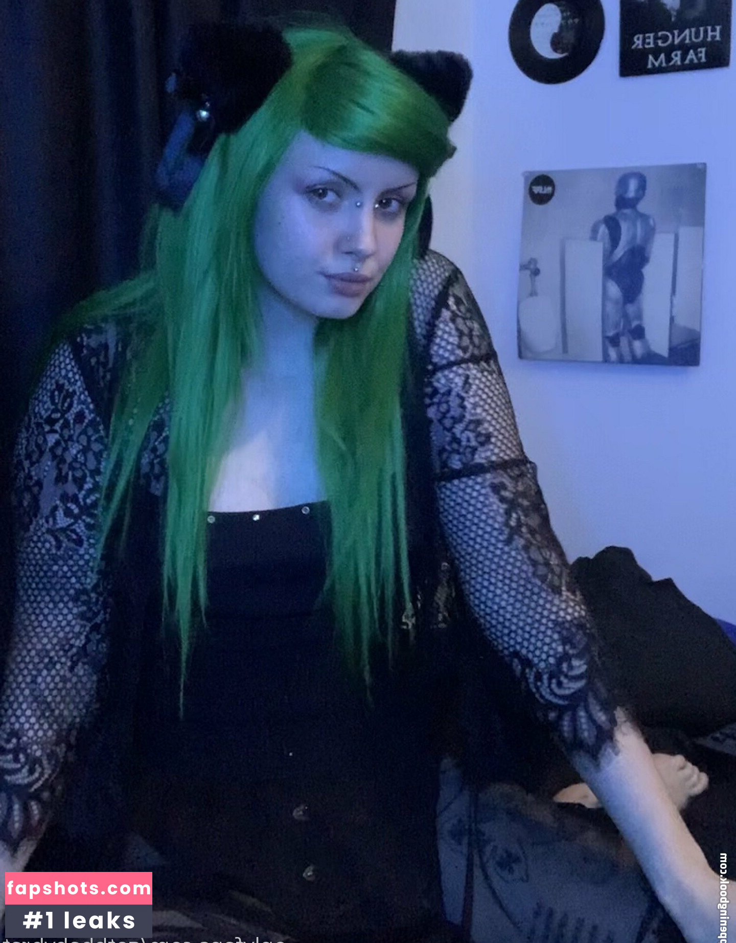 gothbabybrat Nude Leaks OnlyFans Photos #3 - Fapshots