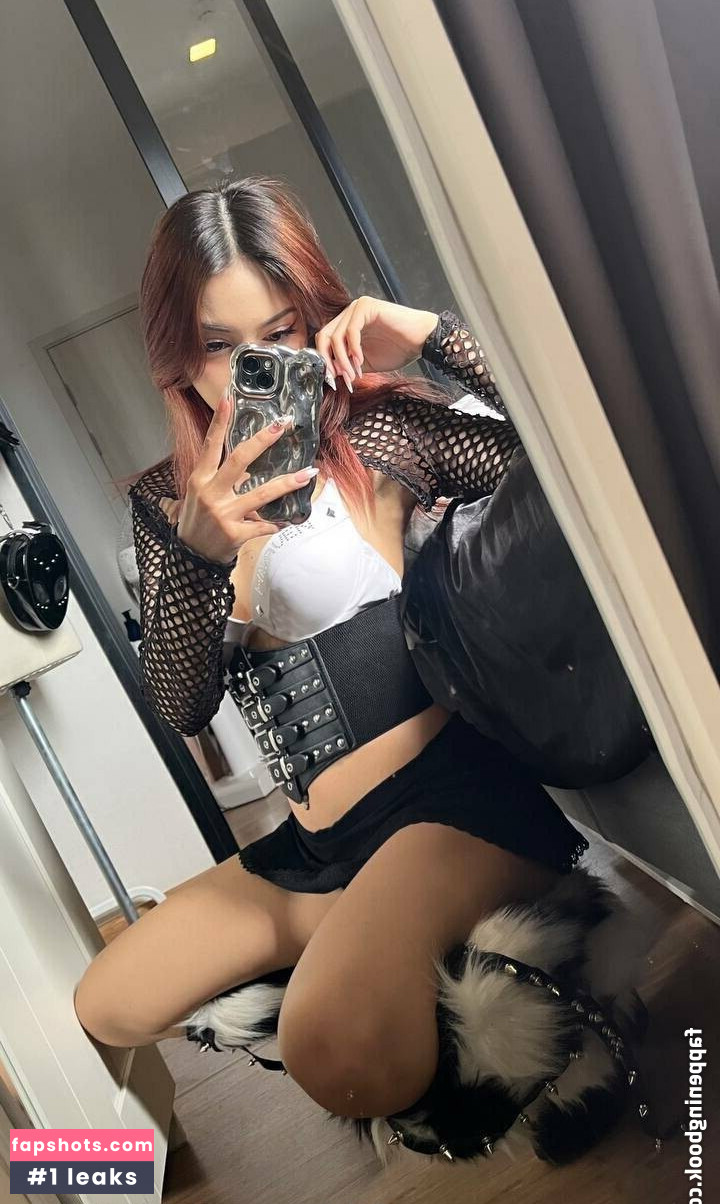 gothhbabyluna Nude Leaks OnlyFans Photos #16 - LeakJerk