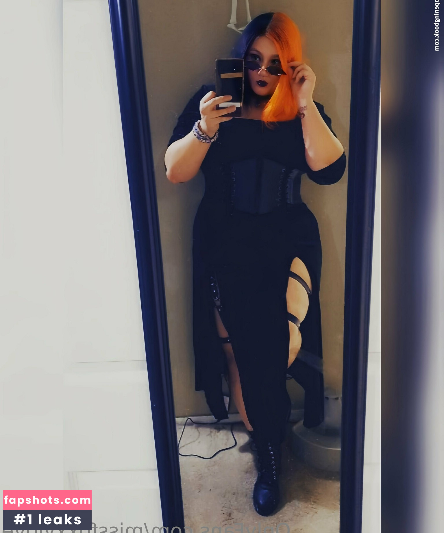 gothikkumz Nude Leaks OnlyFans Photos #19 - LeakJerk