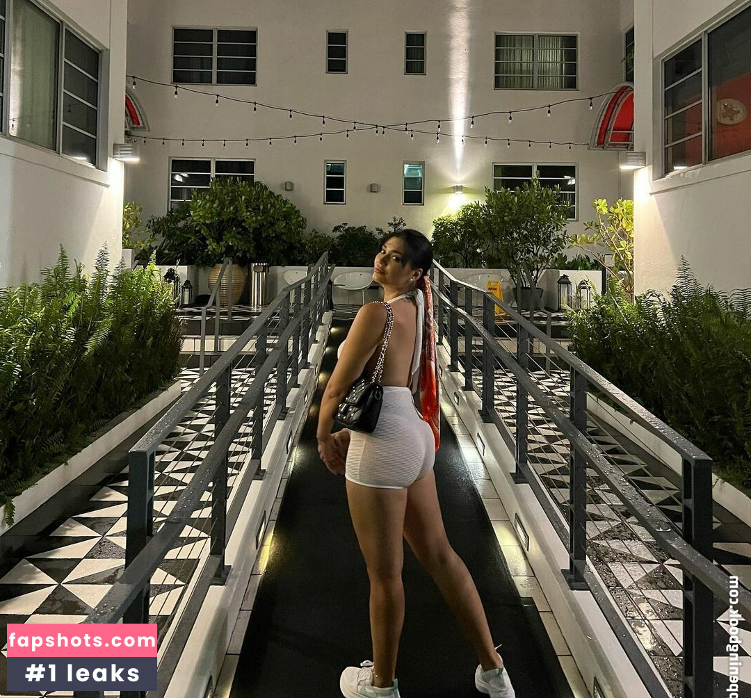 Graacii Morales gallery photo #2