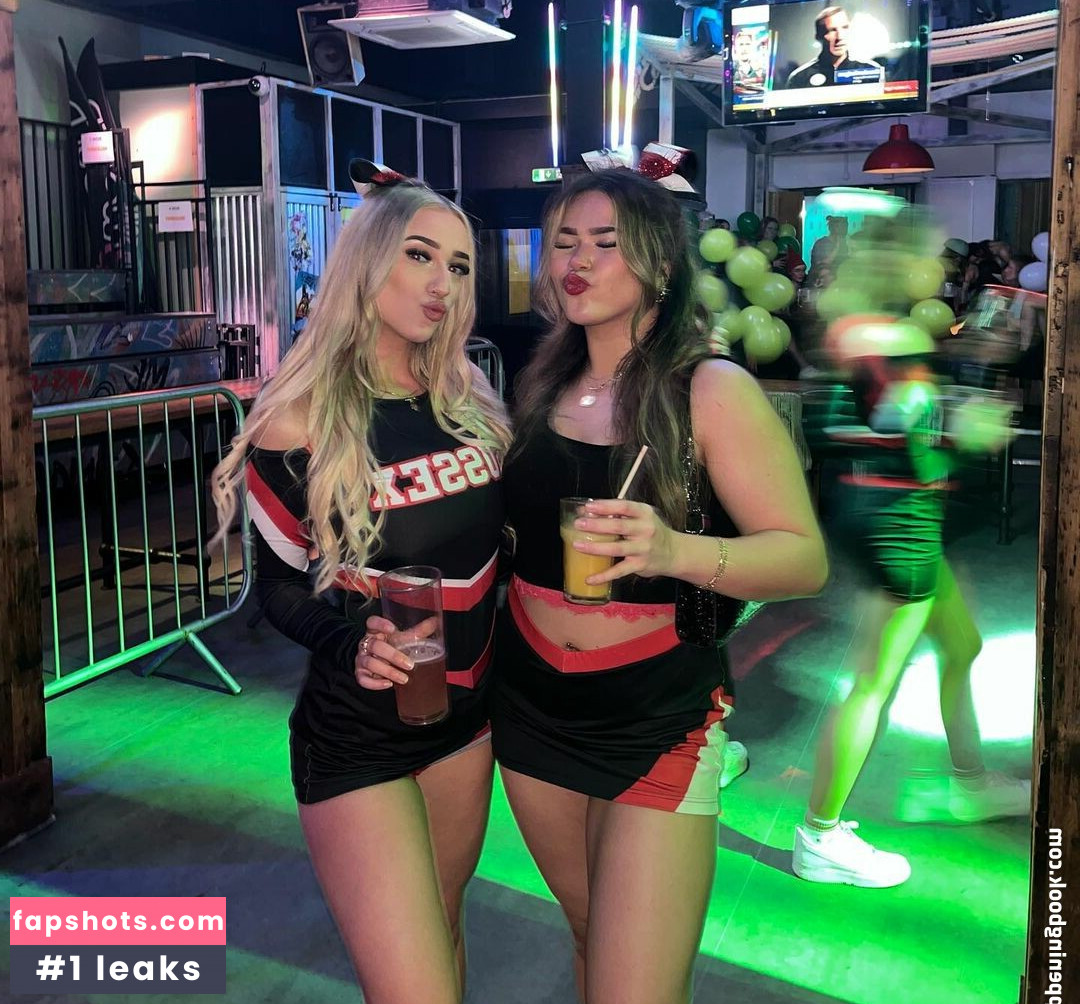 Grace Baker gallery photo #14