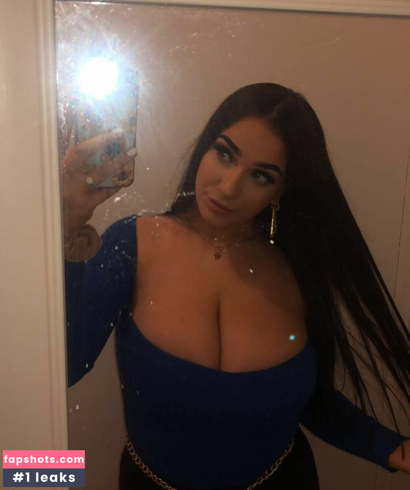 Grace Baker gallery photo #26