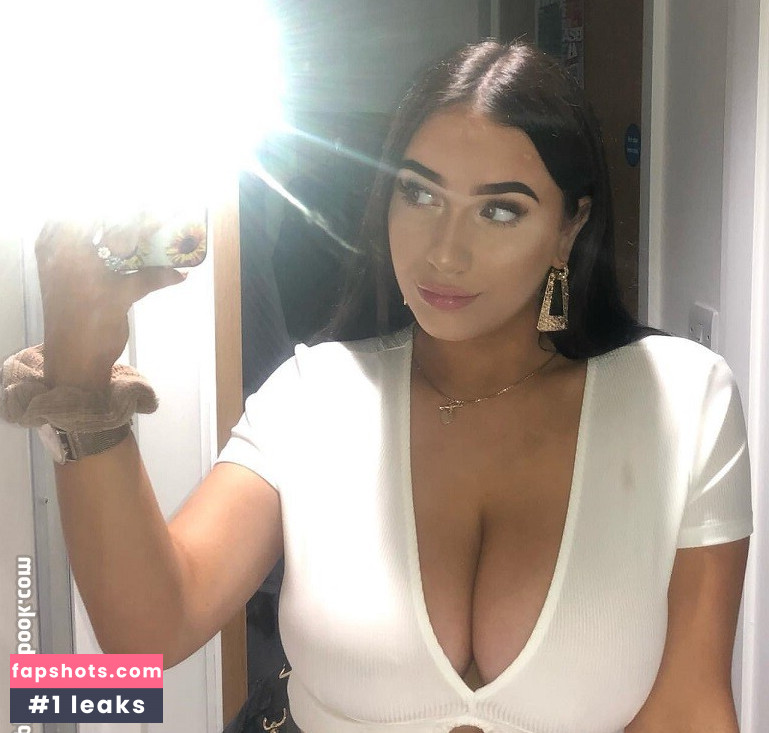 Grace Baker gallery photo #34