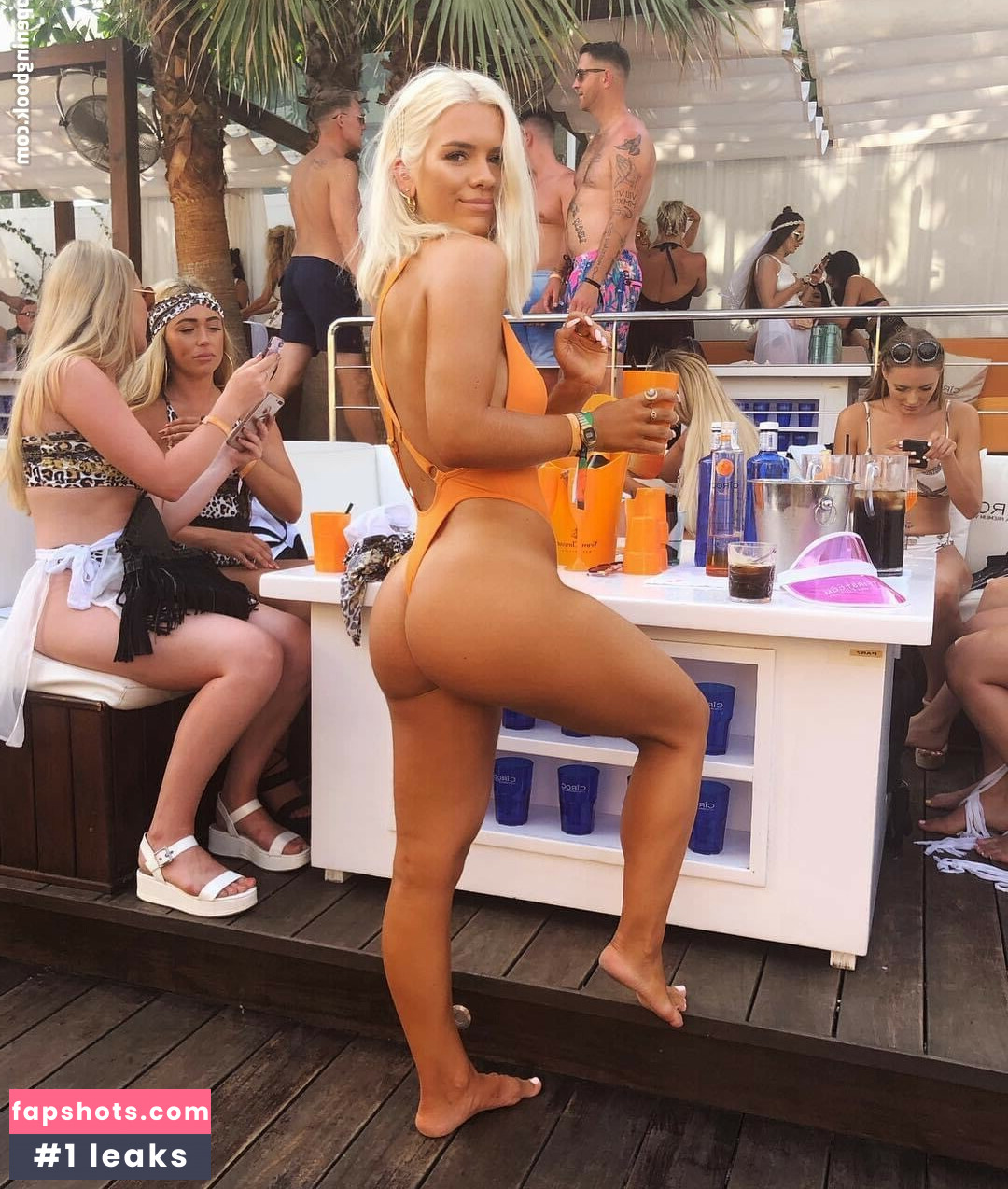 Grace Beverley Nude Leaks OnlyFans Photos #15 - LeakJerk