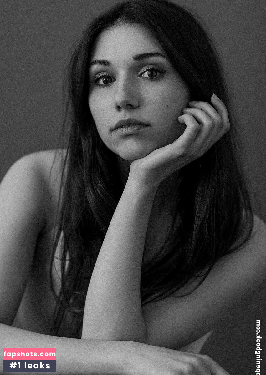 Grace Caroline Currey Nacktheit OnlyFans Fotos #57 - Fapshots