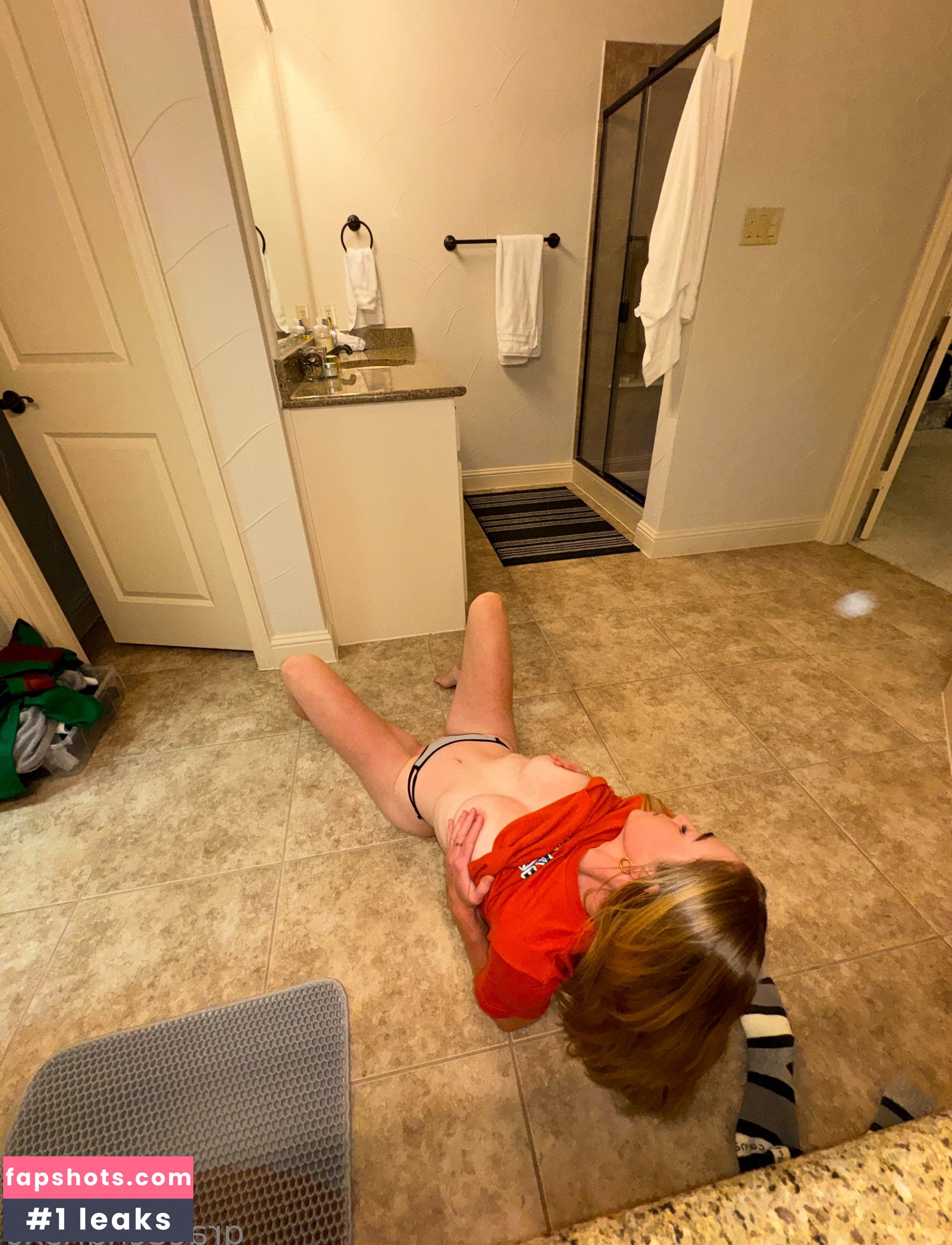 Grace Charis gallery photo #463