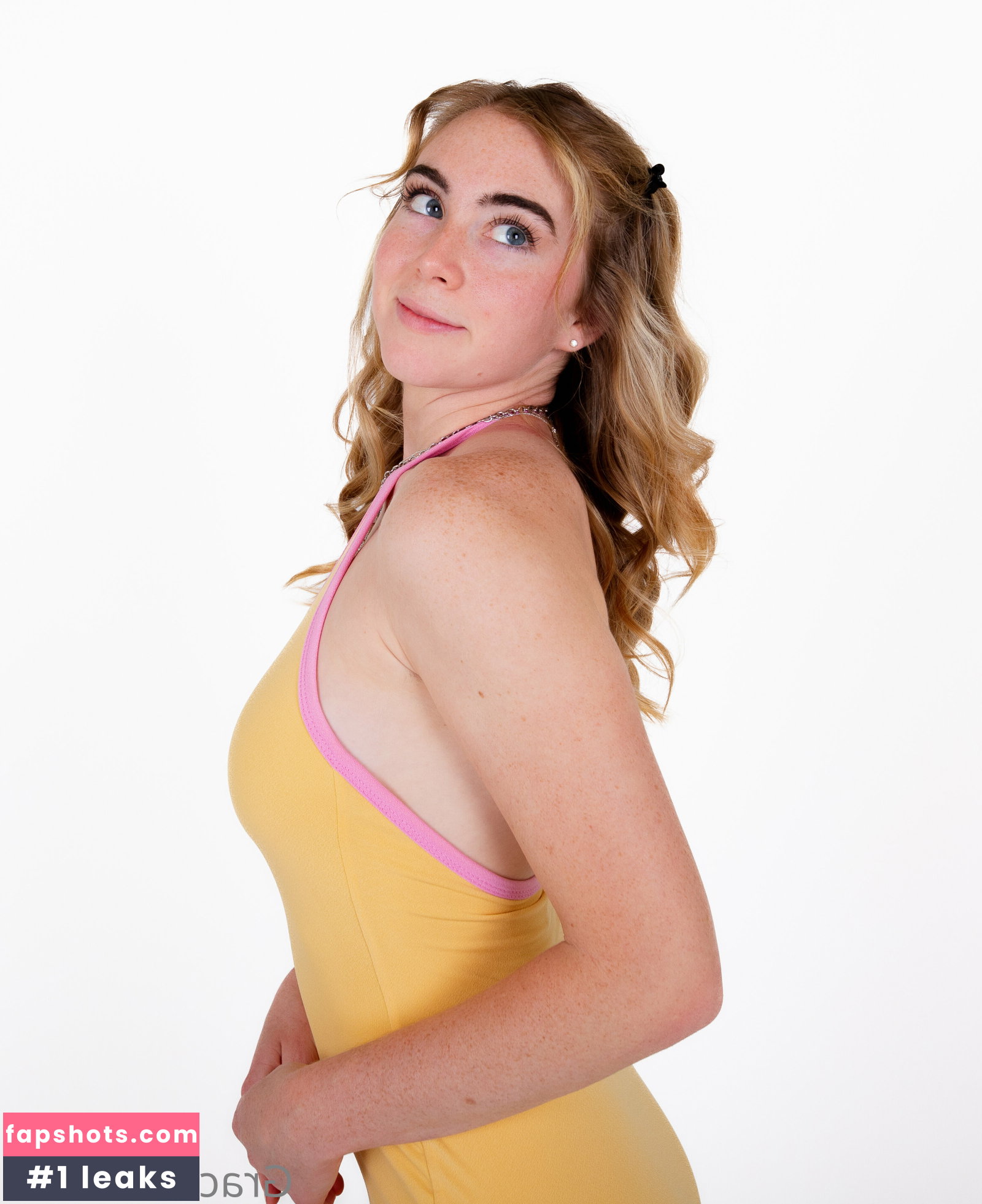Grace Charis gallery photo #135