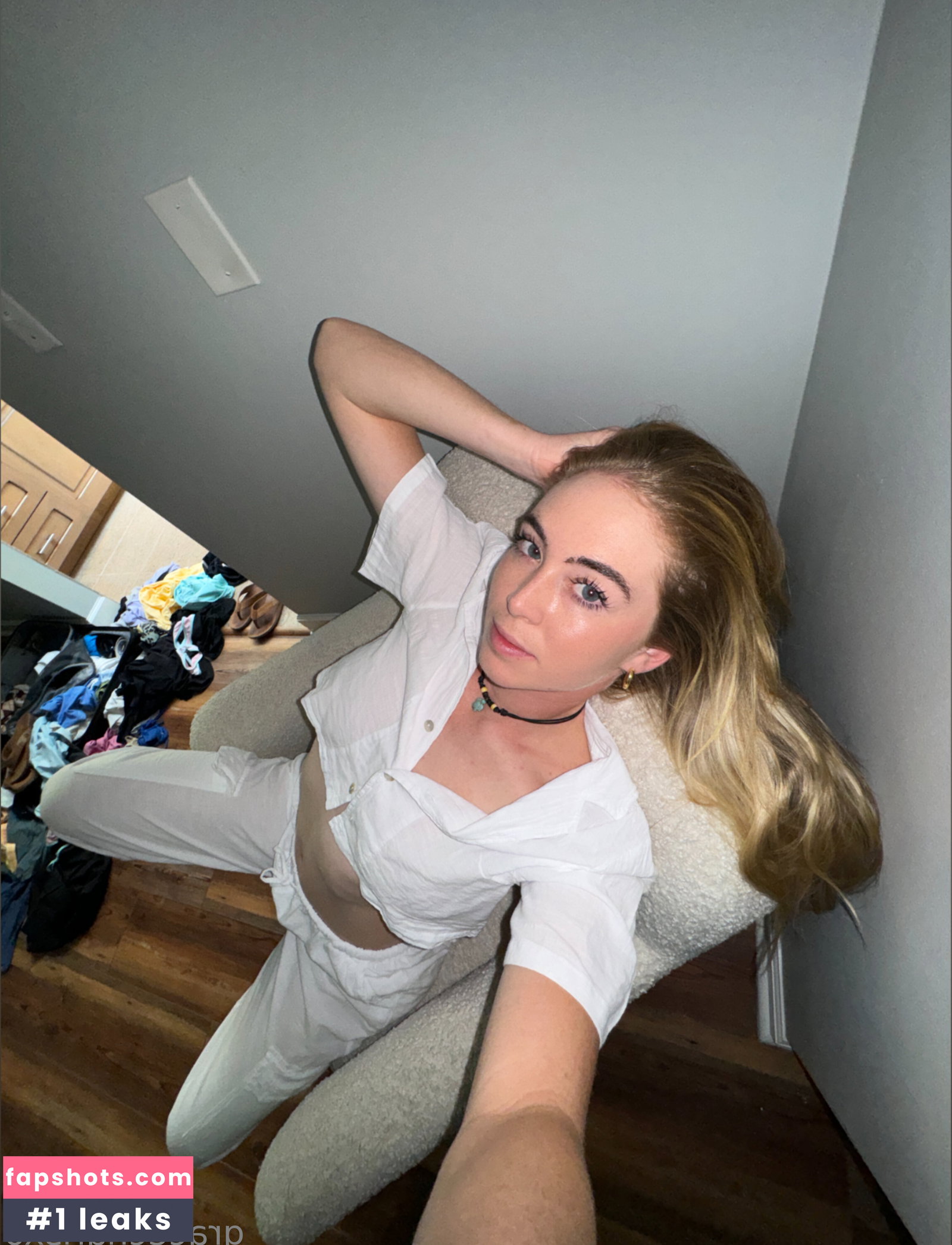 Grace Charis gallery photo #1277