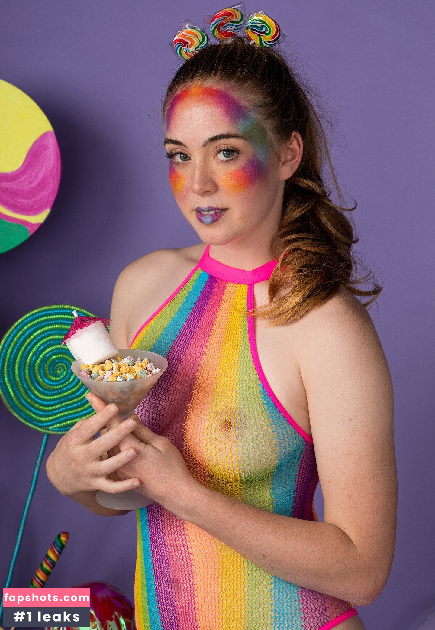 Grace Charis gallery photo #1491