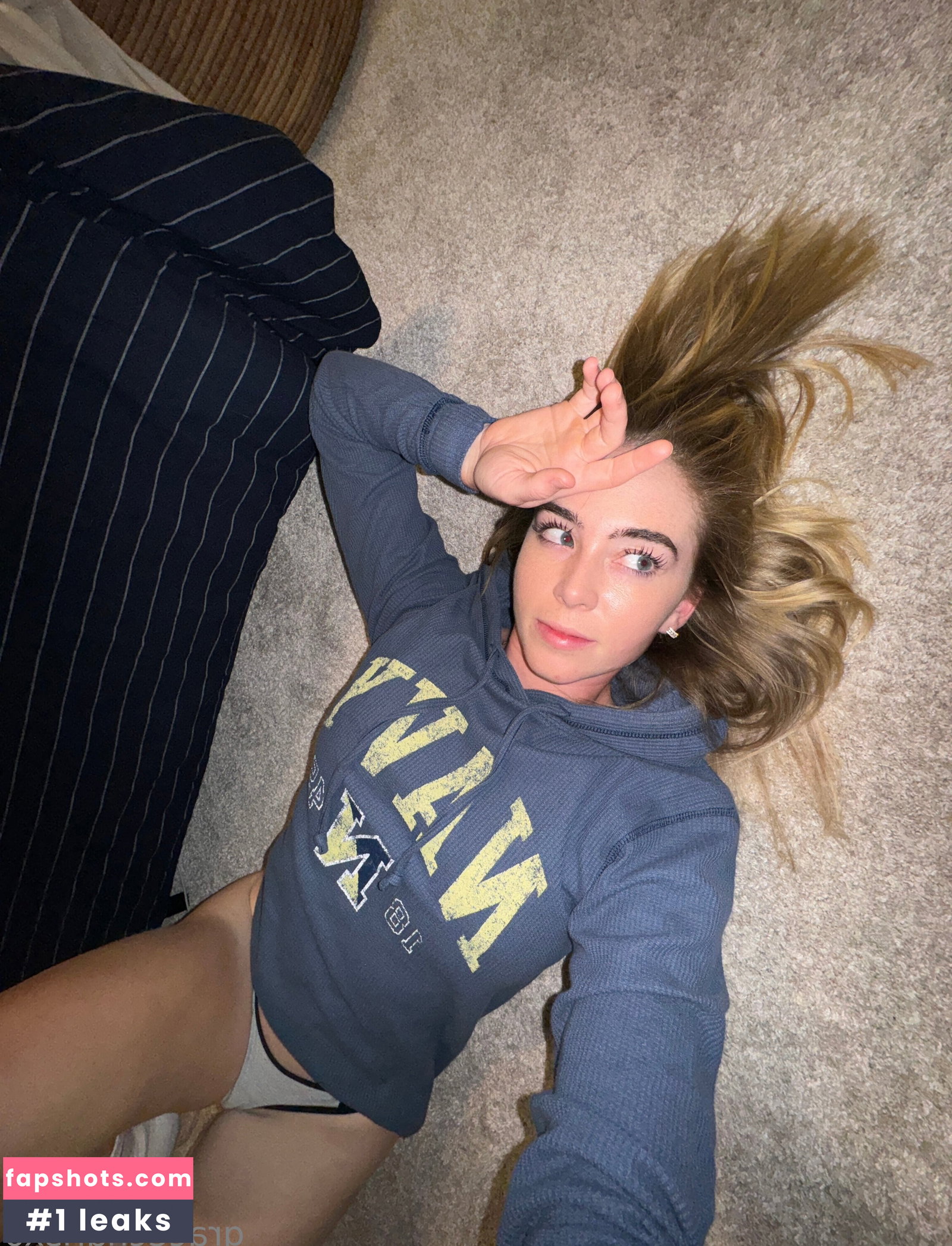 Grace Charis gallery photo #2897