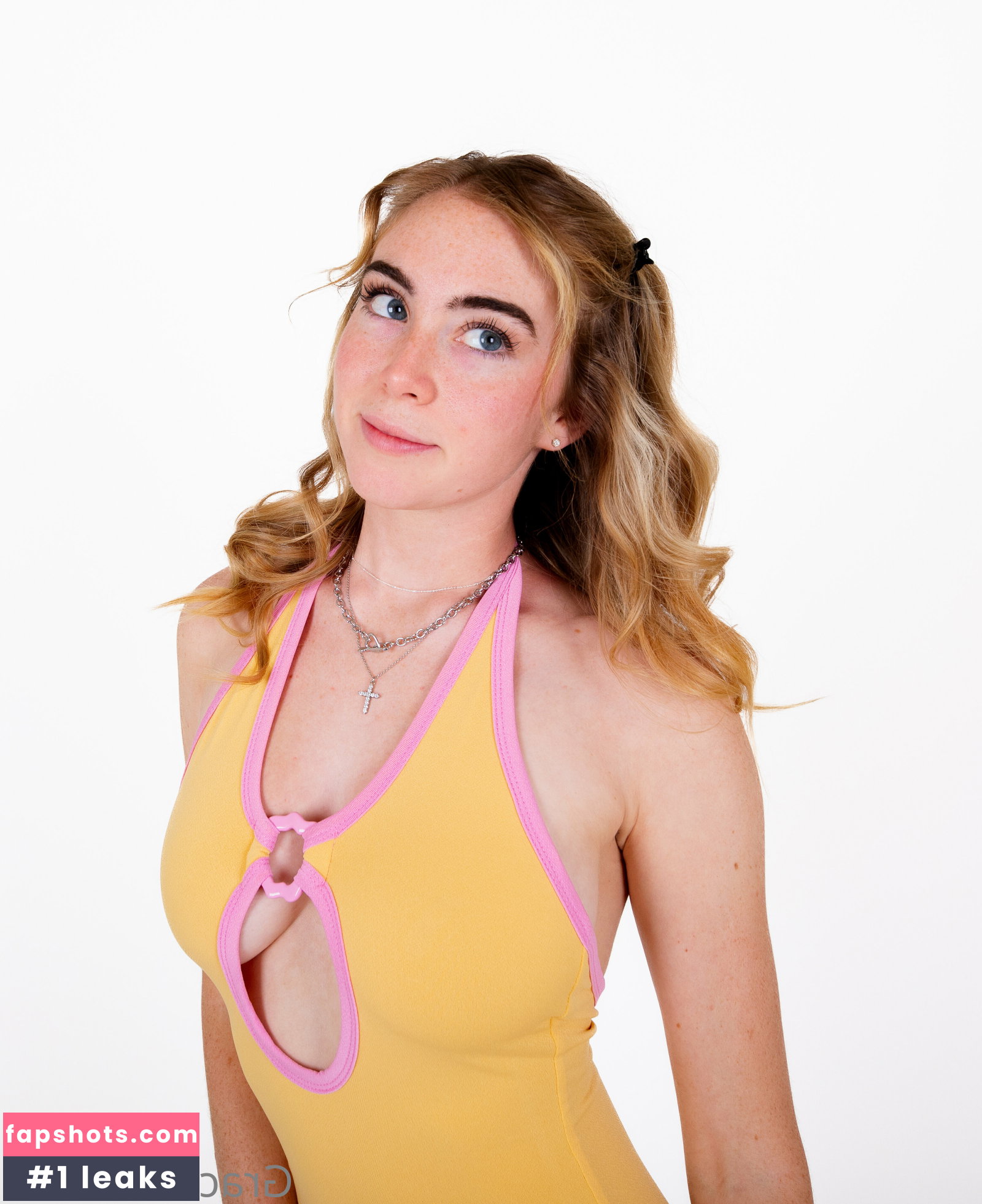 Grace Charis gallery photo #390