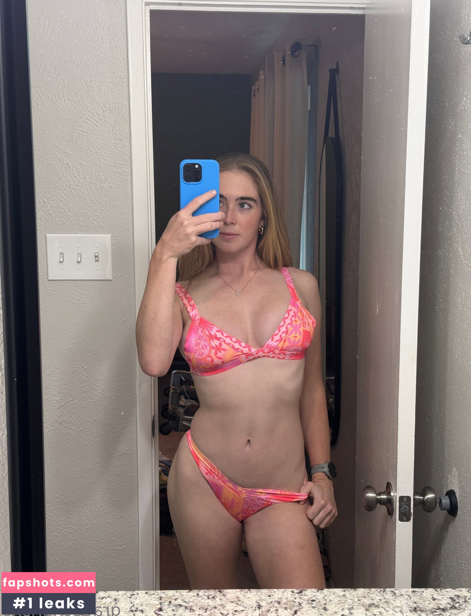 Grace Charis gallery photo #3278