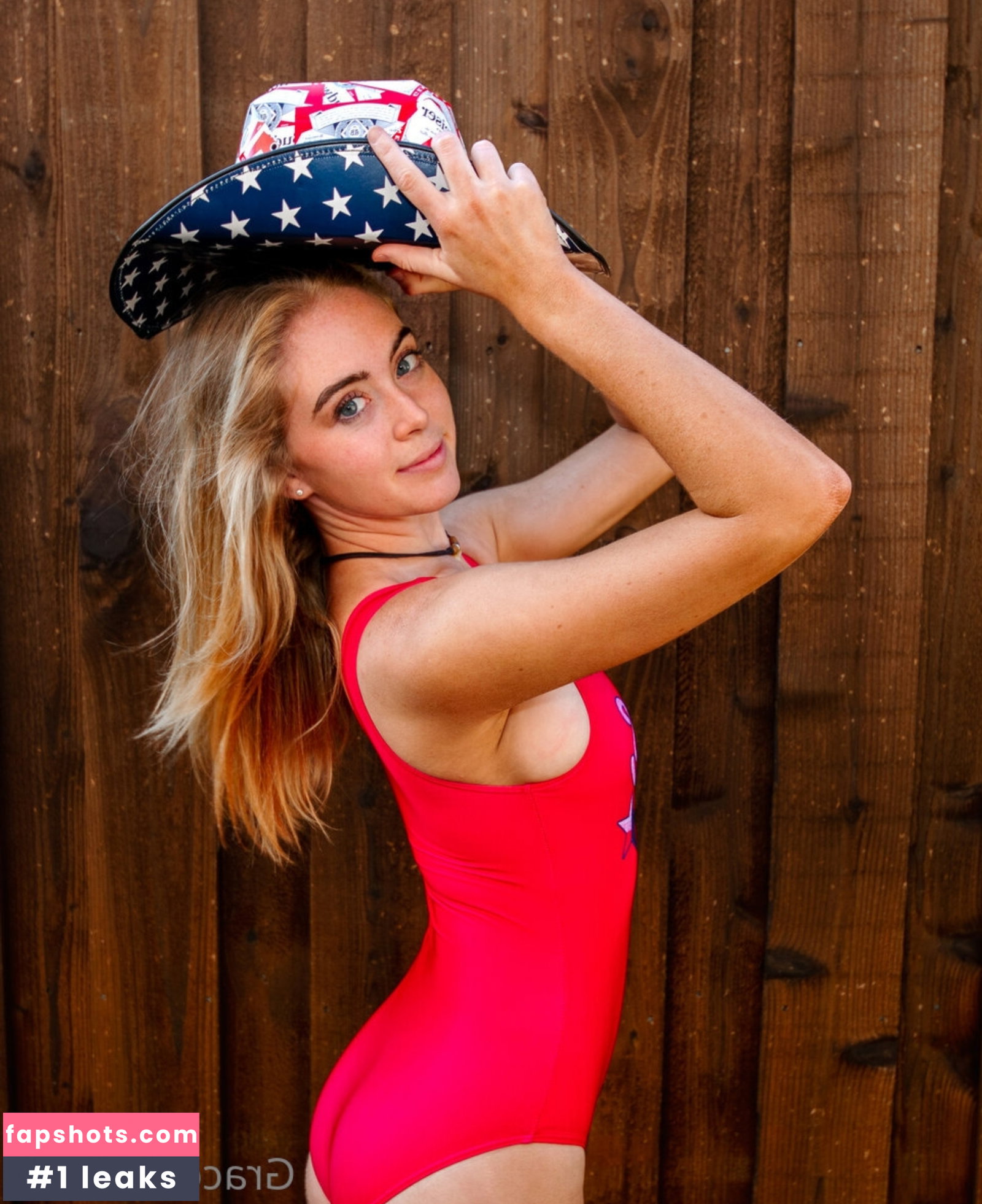 Grace Charis gallery photo #3619