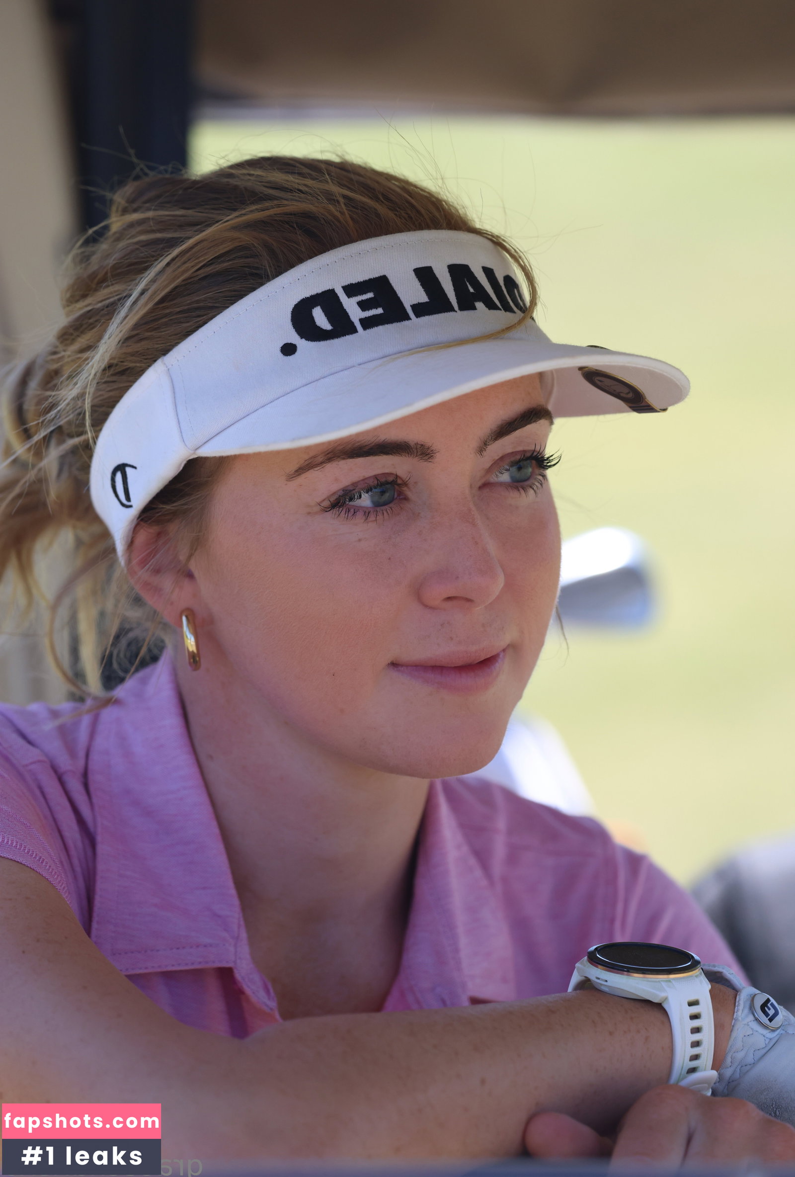 Grace Charis gallery photo #323
