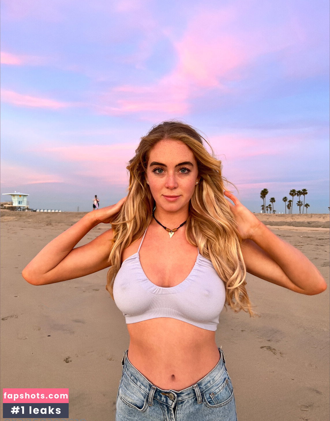 Grace Charis gallery photo #1709