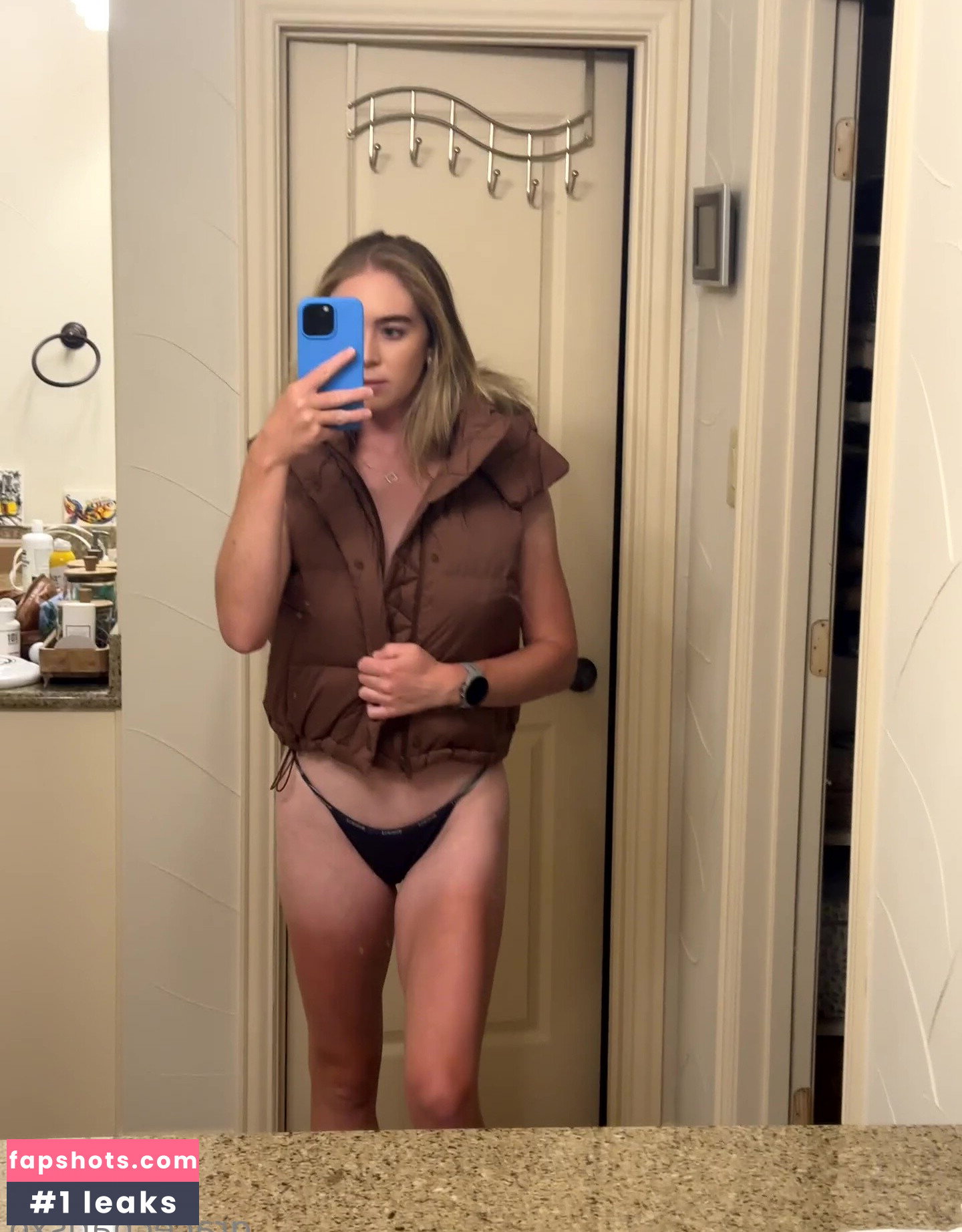 Grace Charis gallery photo #4053