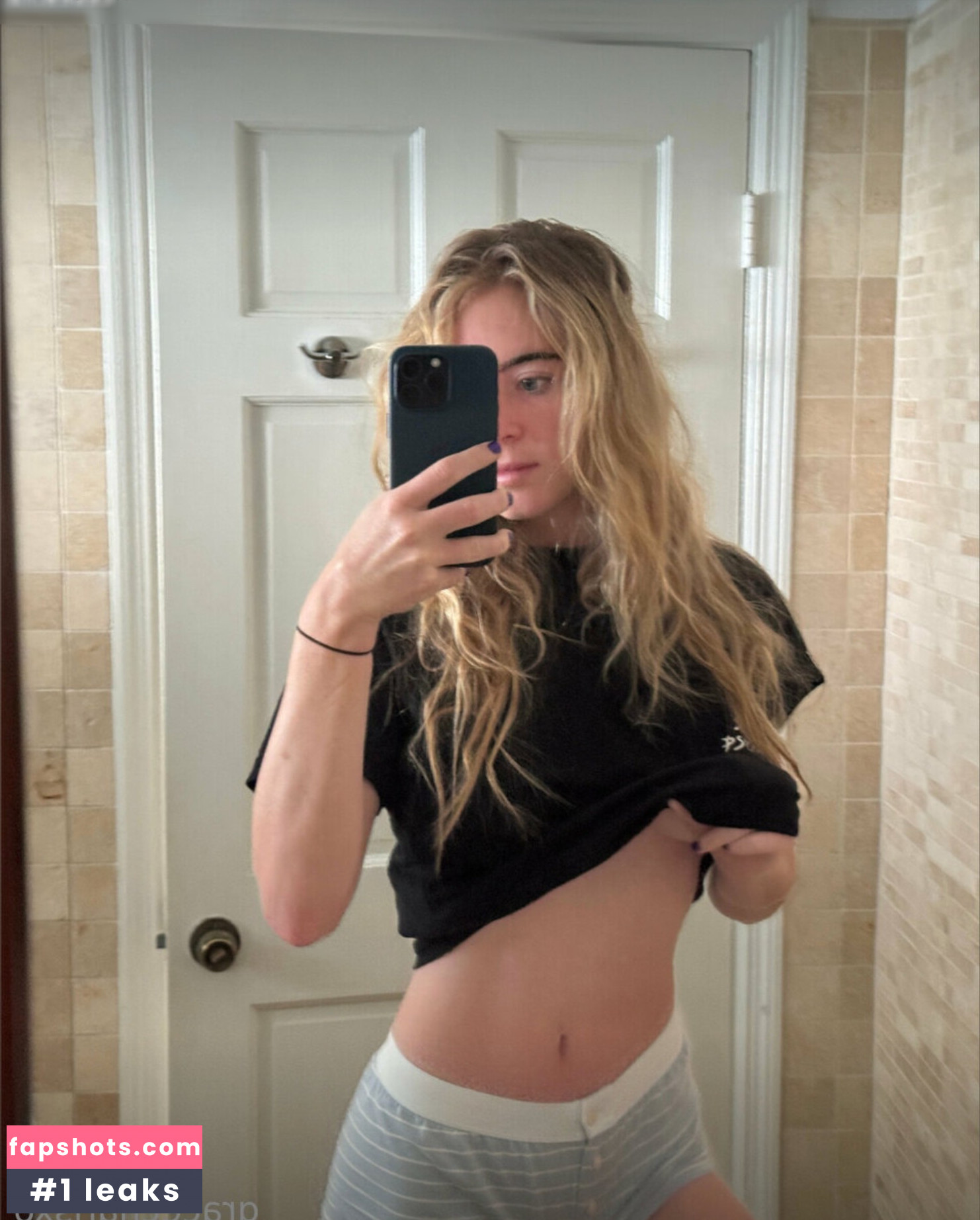 Grace Charis gallery photo #218