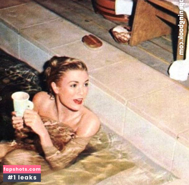 Grace Kelly nude babe gallery