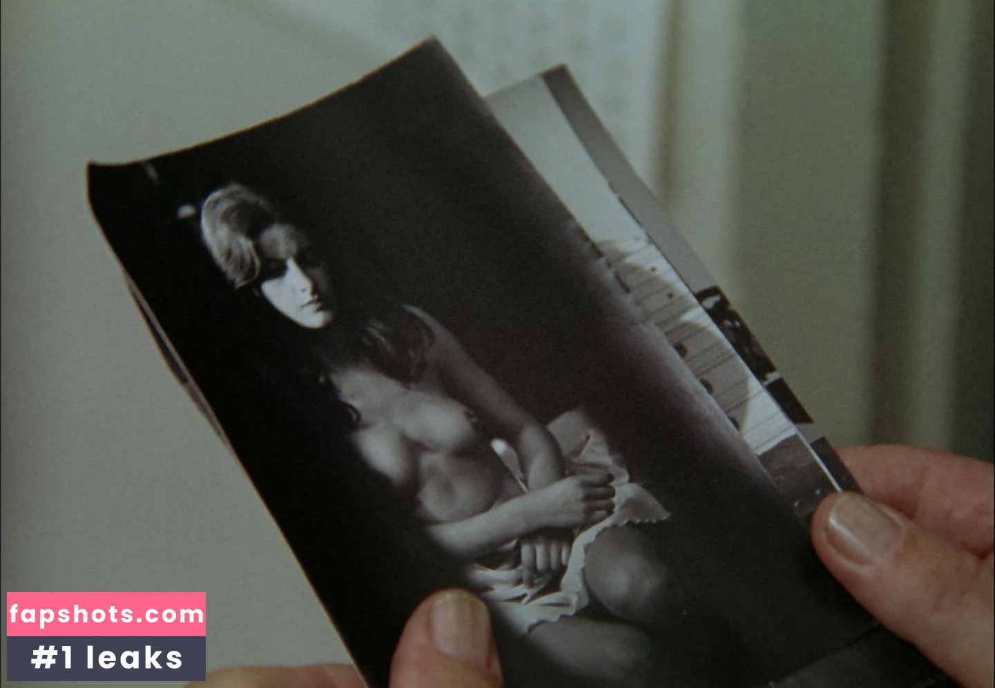 Grace Mills gallery photo #4