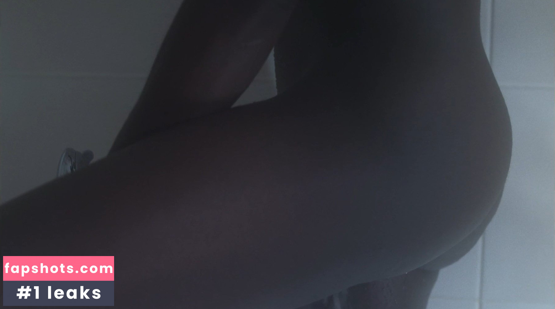 Grace Seri gallery photo #5