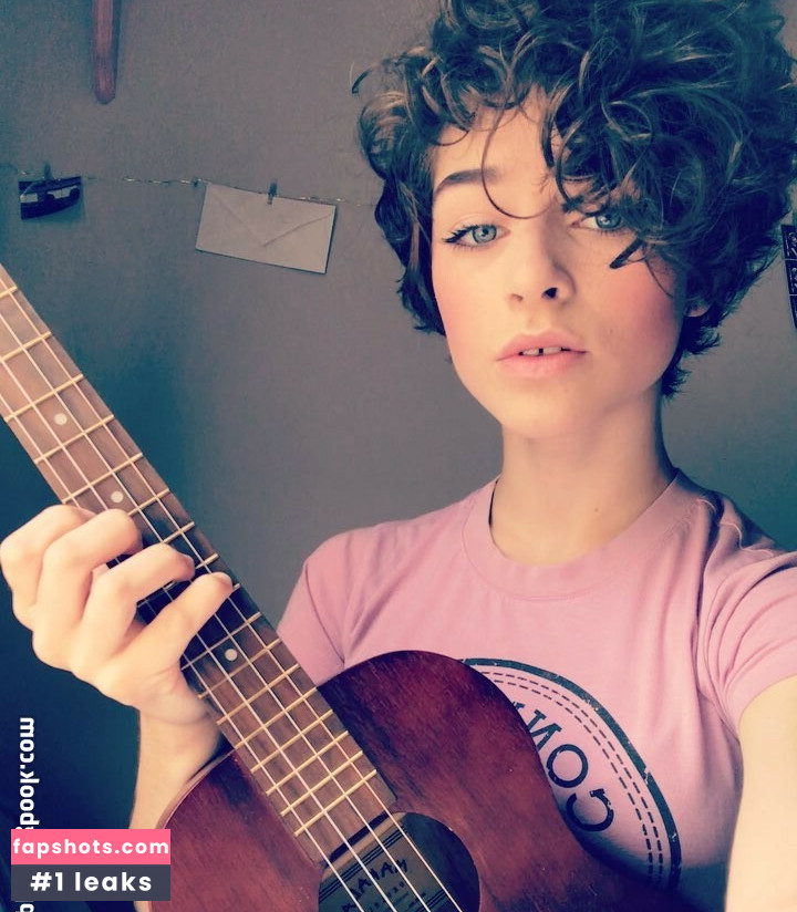 Graceful.Addison gallery photo #32