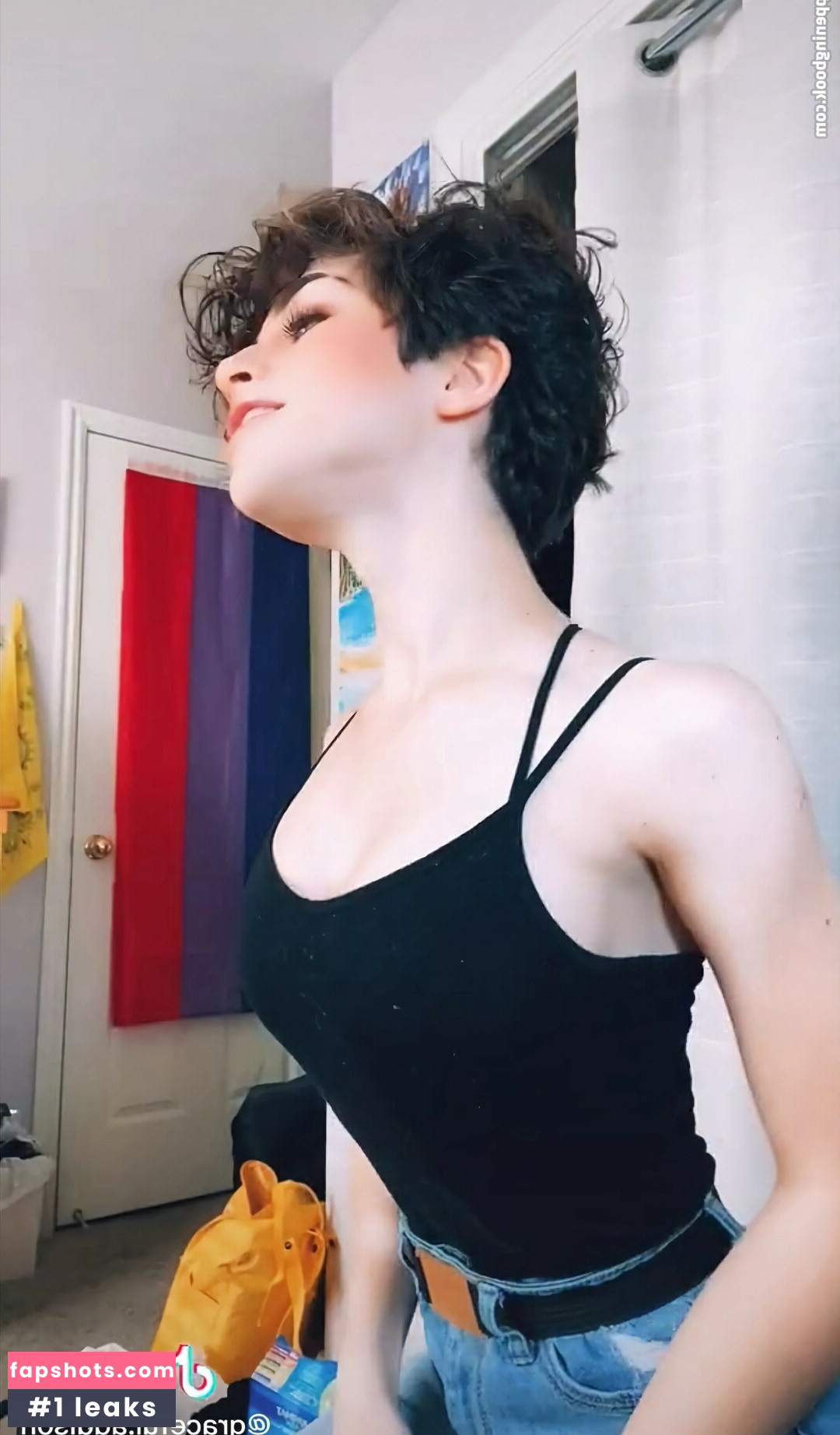 Graceful.Addison gallery photo #36