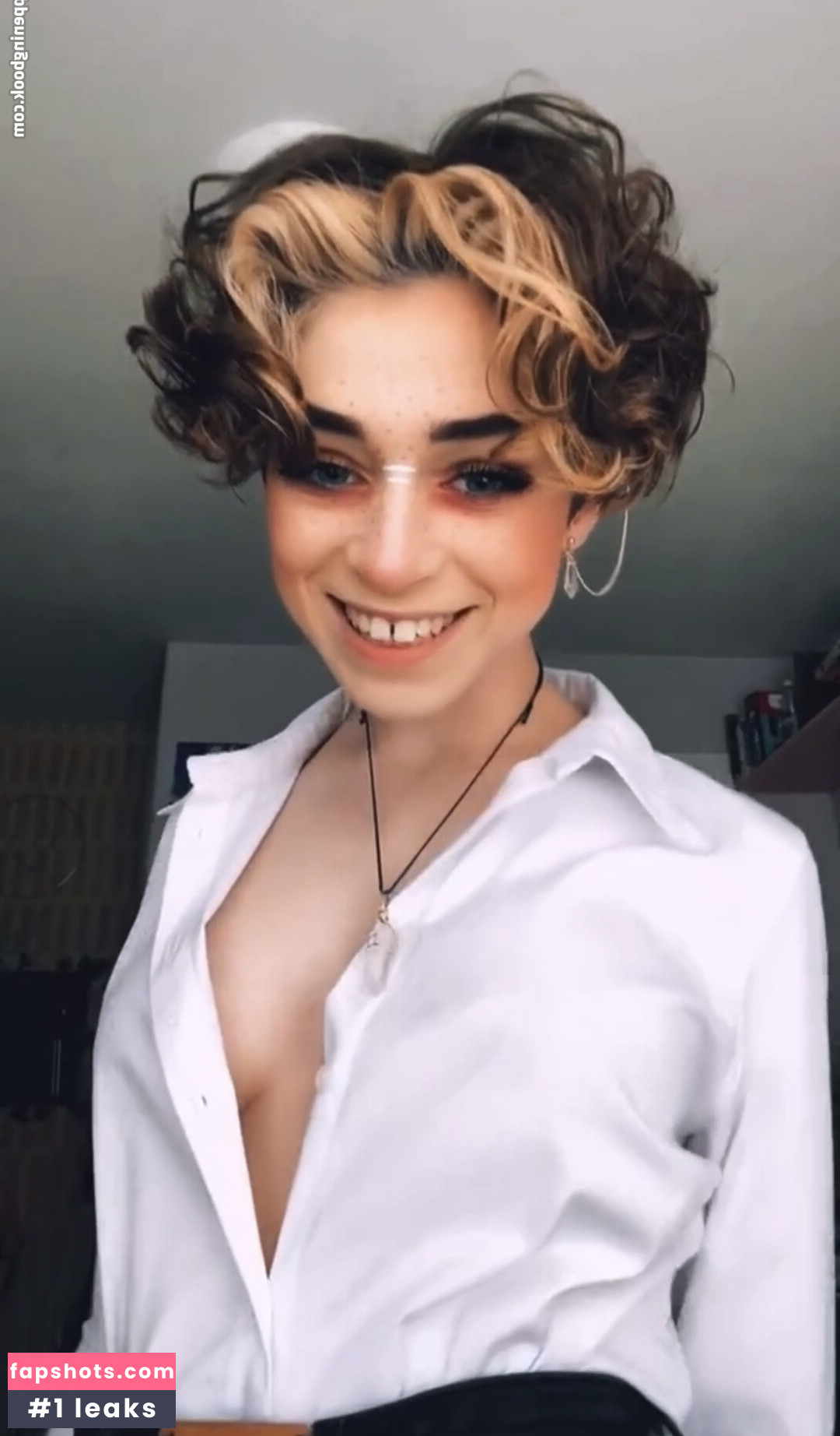 Graceful.Addison gallery photo #52